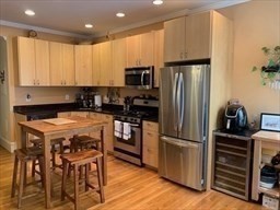 37 Mt Vernon Unit 1R, Dorchester, Boston, MA 02125