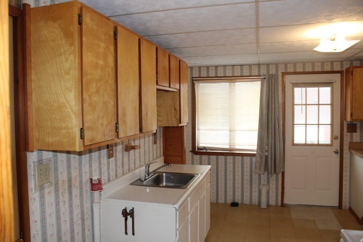 113 Pleasant St, Gloucester, MA 01930 - Image 4