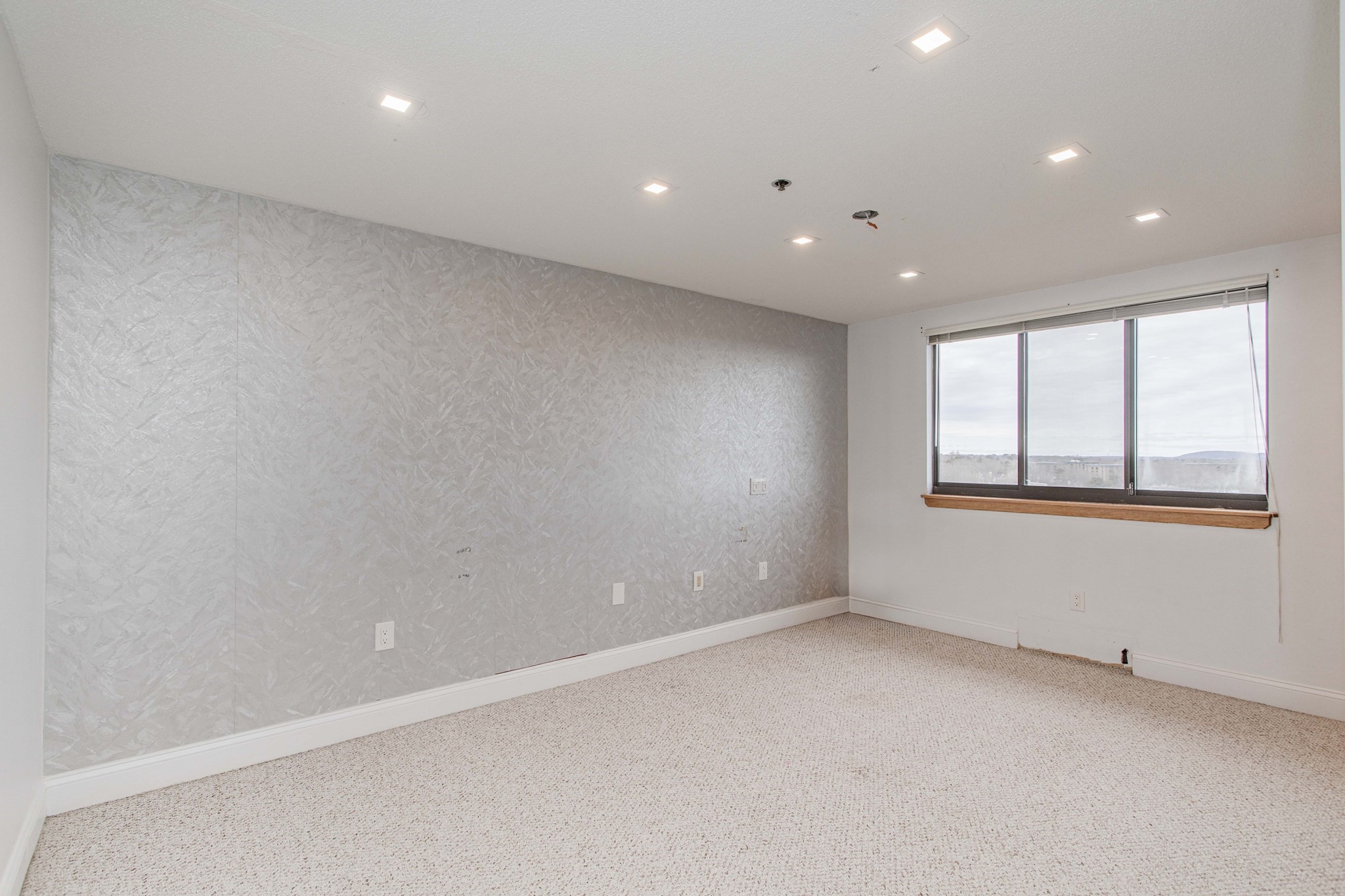 200 Burkhall Street Unit 807, Weymouth, MA 02190 - Image 28