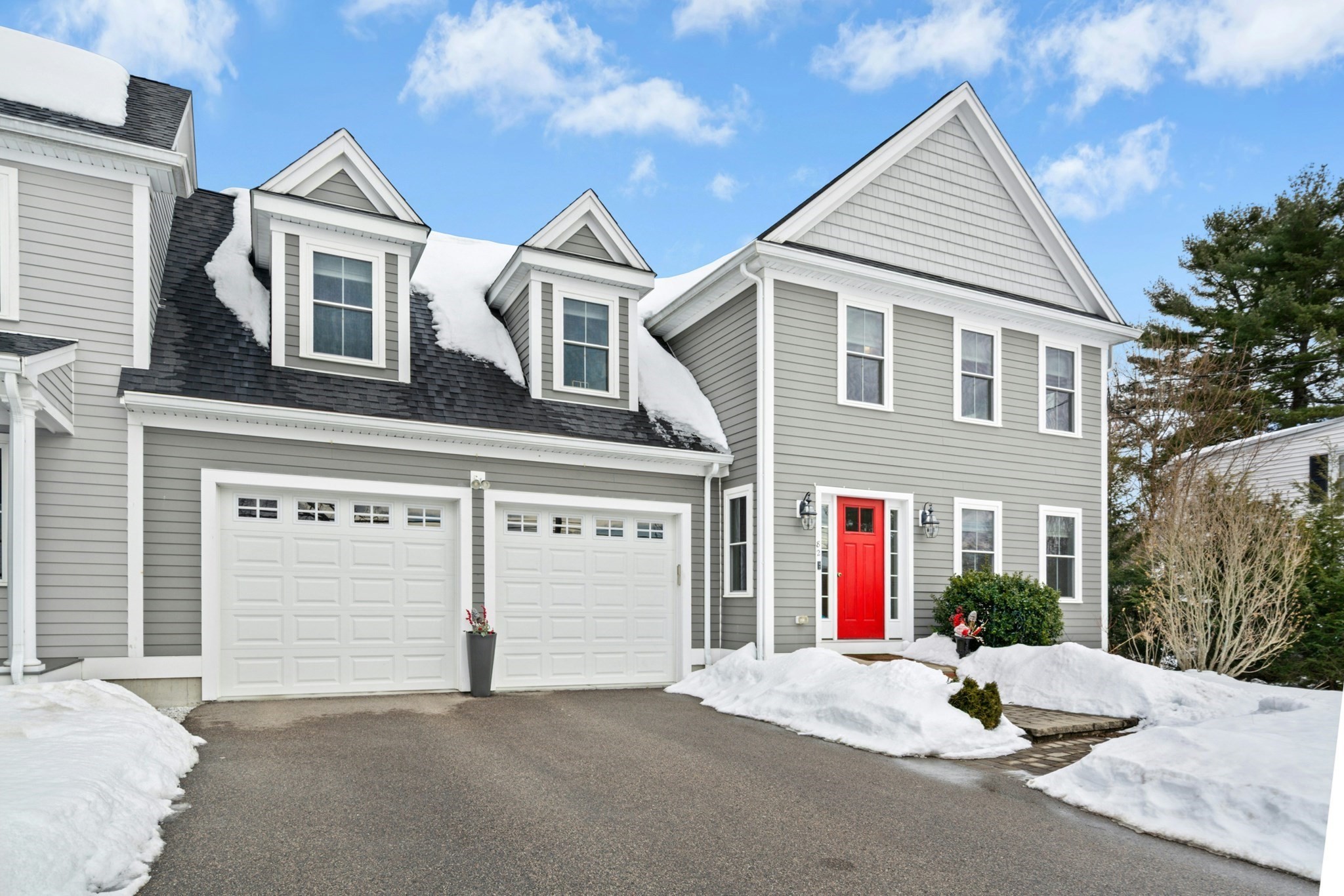 82 Pleasant Street Unit 82, Medfield, MA 02052