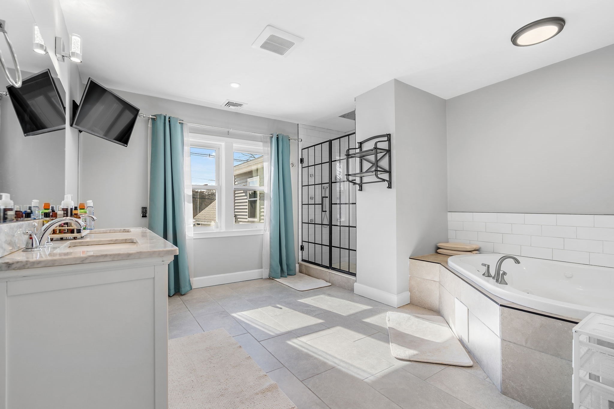 463 Pleasant St, Bridgewater, MA 02333 - Image 29