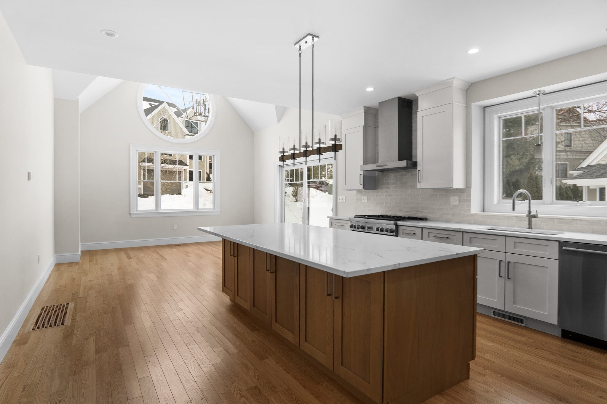 17 Courtyard Place Unit 17, Reading, MA 01867 - Image 5