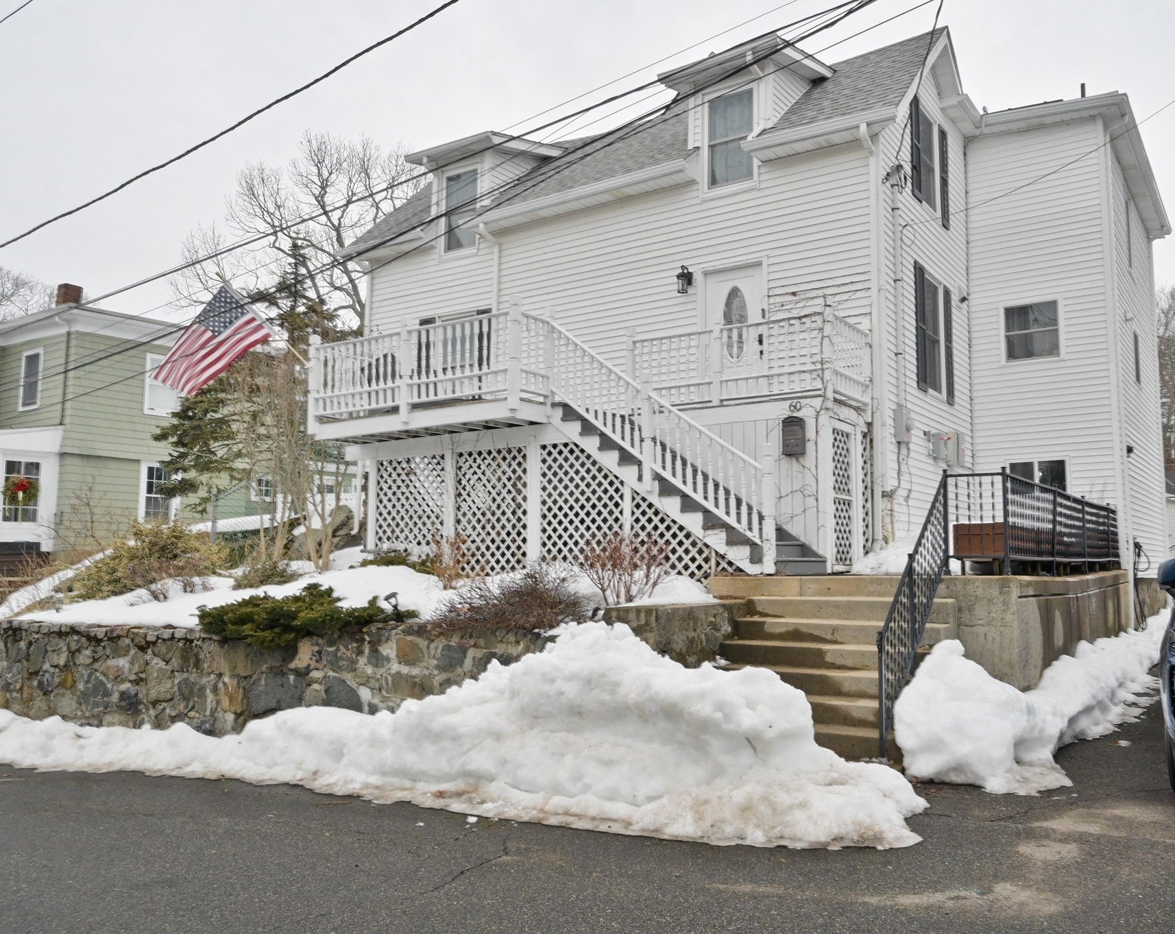 60 Roy St, Swampscott, MA 01907