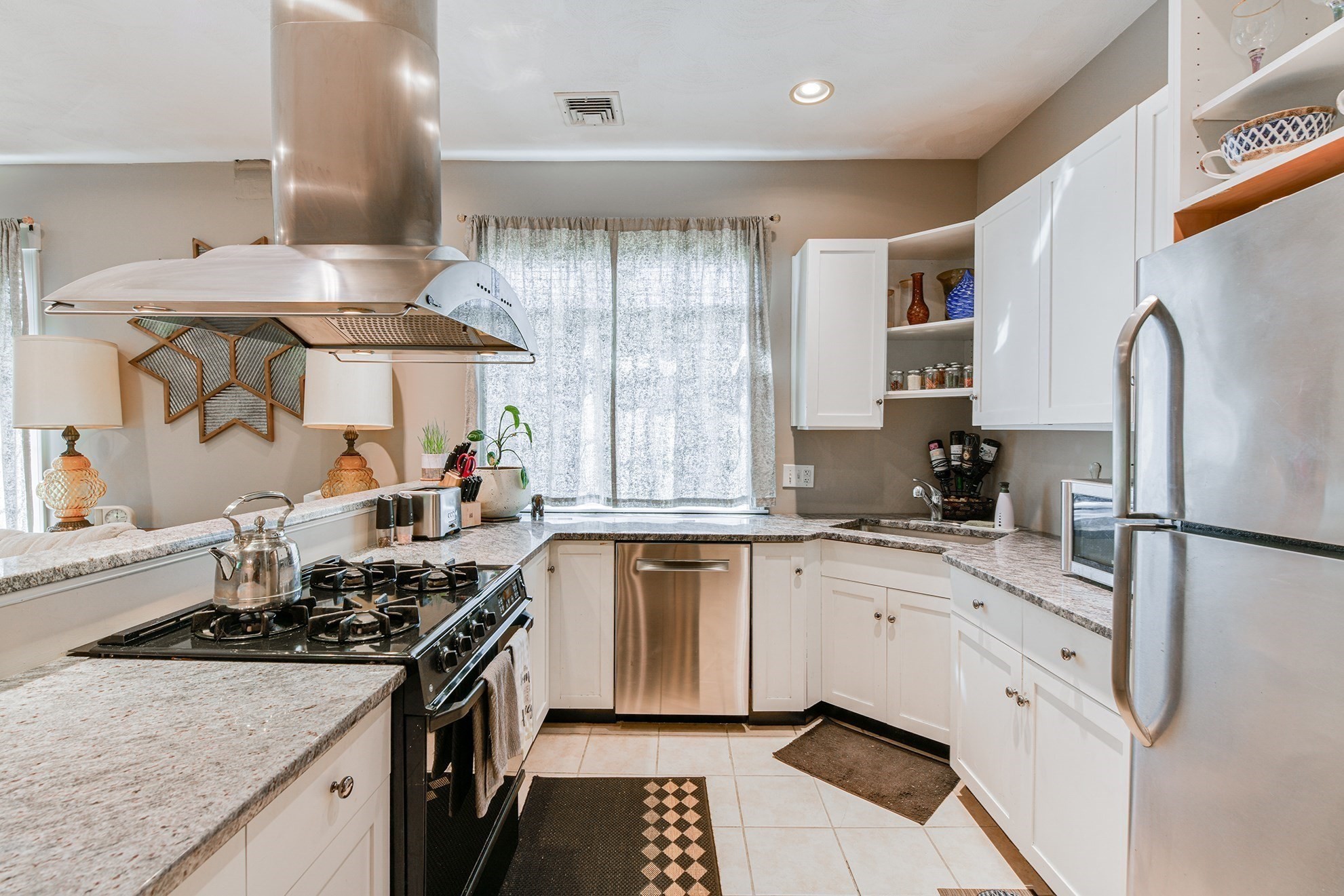 557 Salem St Unit 3, Malden, MA 02148