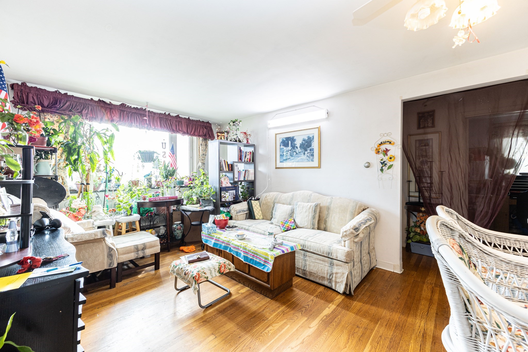 186 Lexington St Unit 8, Watertown, MA 02472