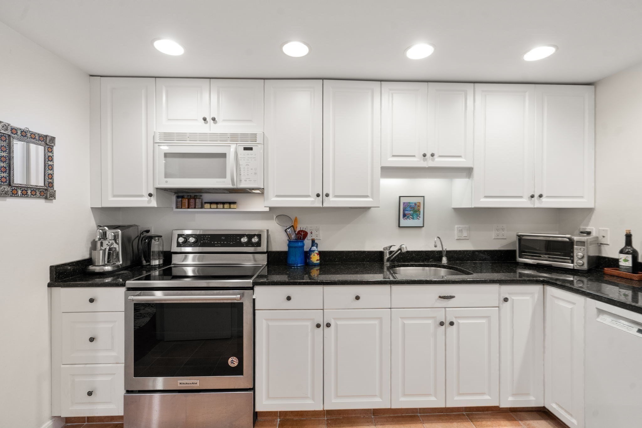 85 Grove St Unit 203, Wellesley, MA 02482 - Image 14