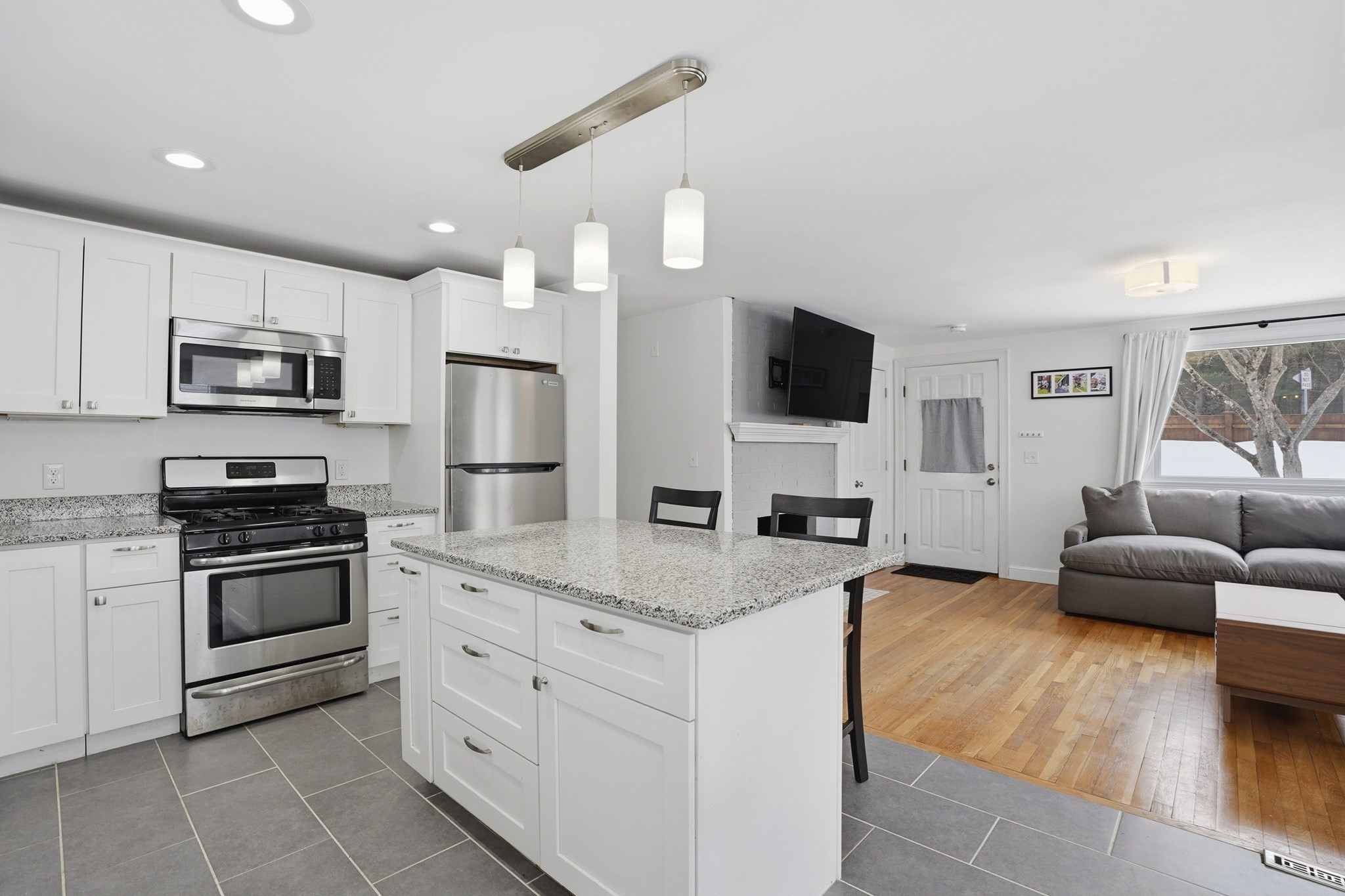 2 Hemenway Road, Framingham, MA 01701 - Image 14