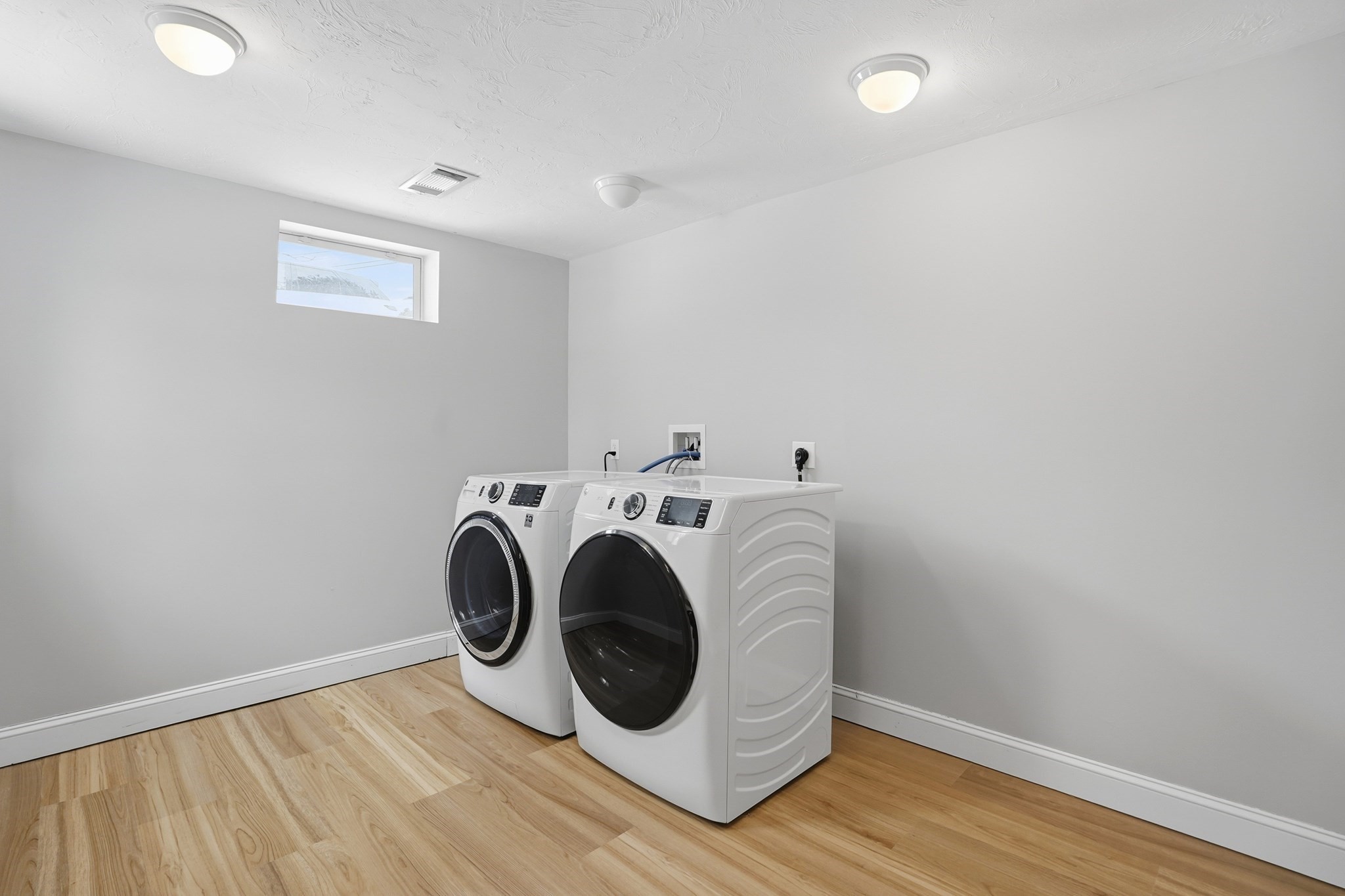 2 Hemenway Road, Framingham, MA 01701 - Image 28