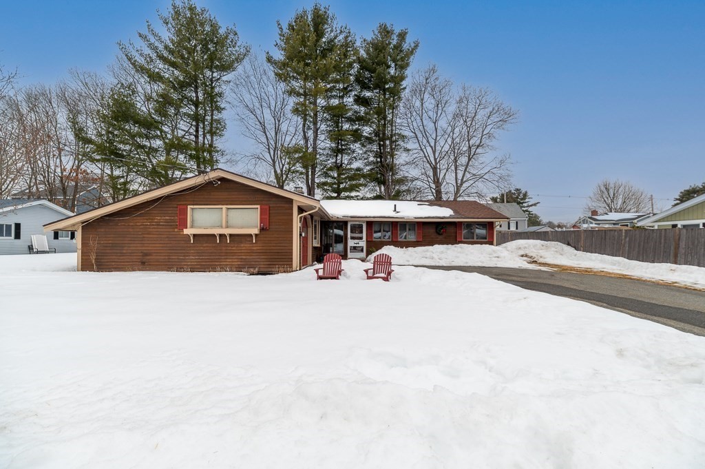 14 Grove St, Danvers, MA 01923 - Image 19