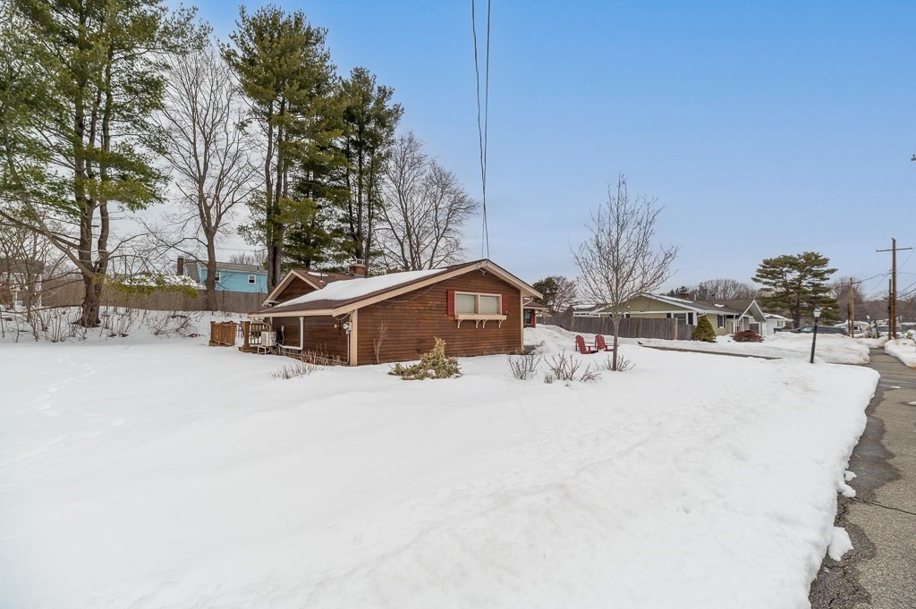 14 Grove St, Danvers, MA 01923 - Image 20