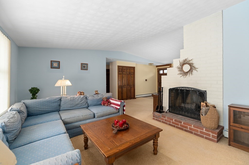 14 Grove St, Danvers, MA 01923 - Image 5