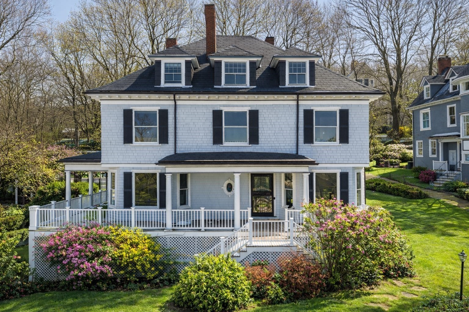 92 Grant Ave, Newton, MA 02459