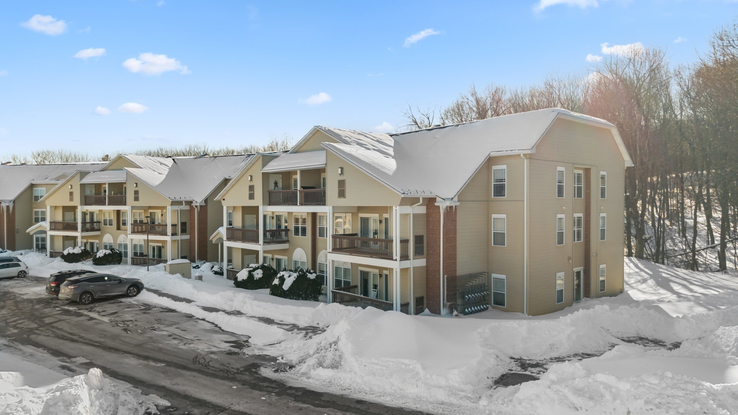 218 Reservoir St. Unit 326, Holden, MA 01520