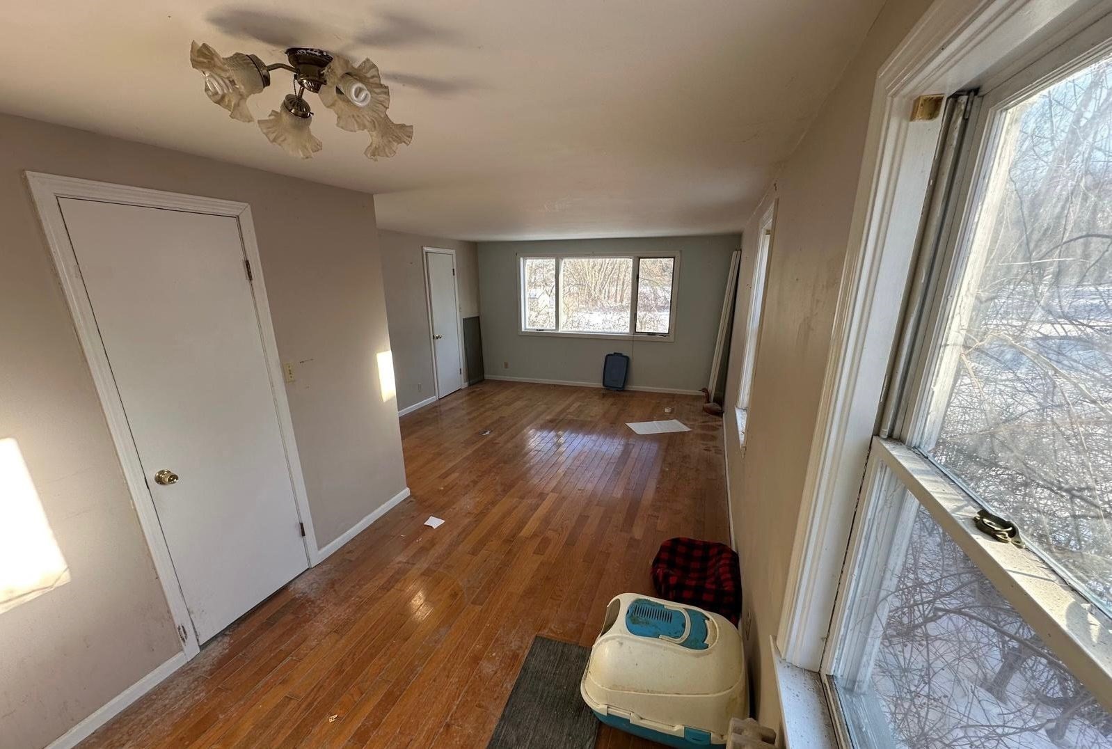 86 Andover St, North Andover, MA 01845