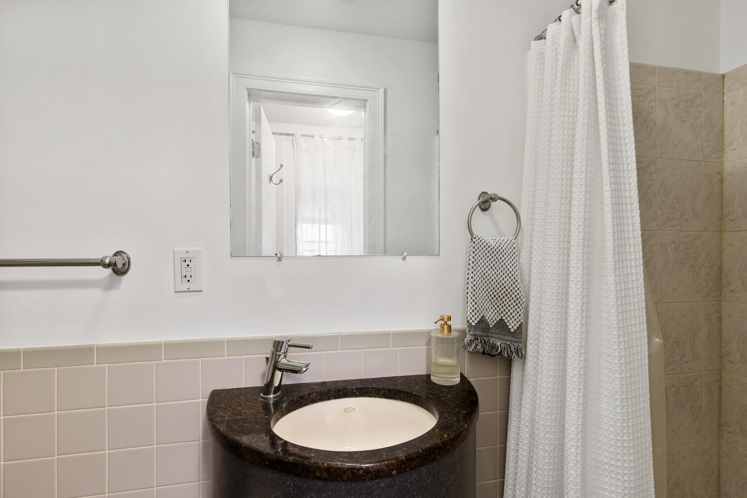 100 Charles St Unit 3, Beacon Hill, Boston, MA 02114 - Image 5