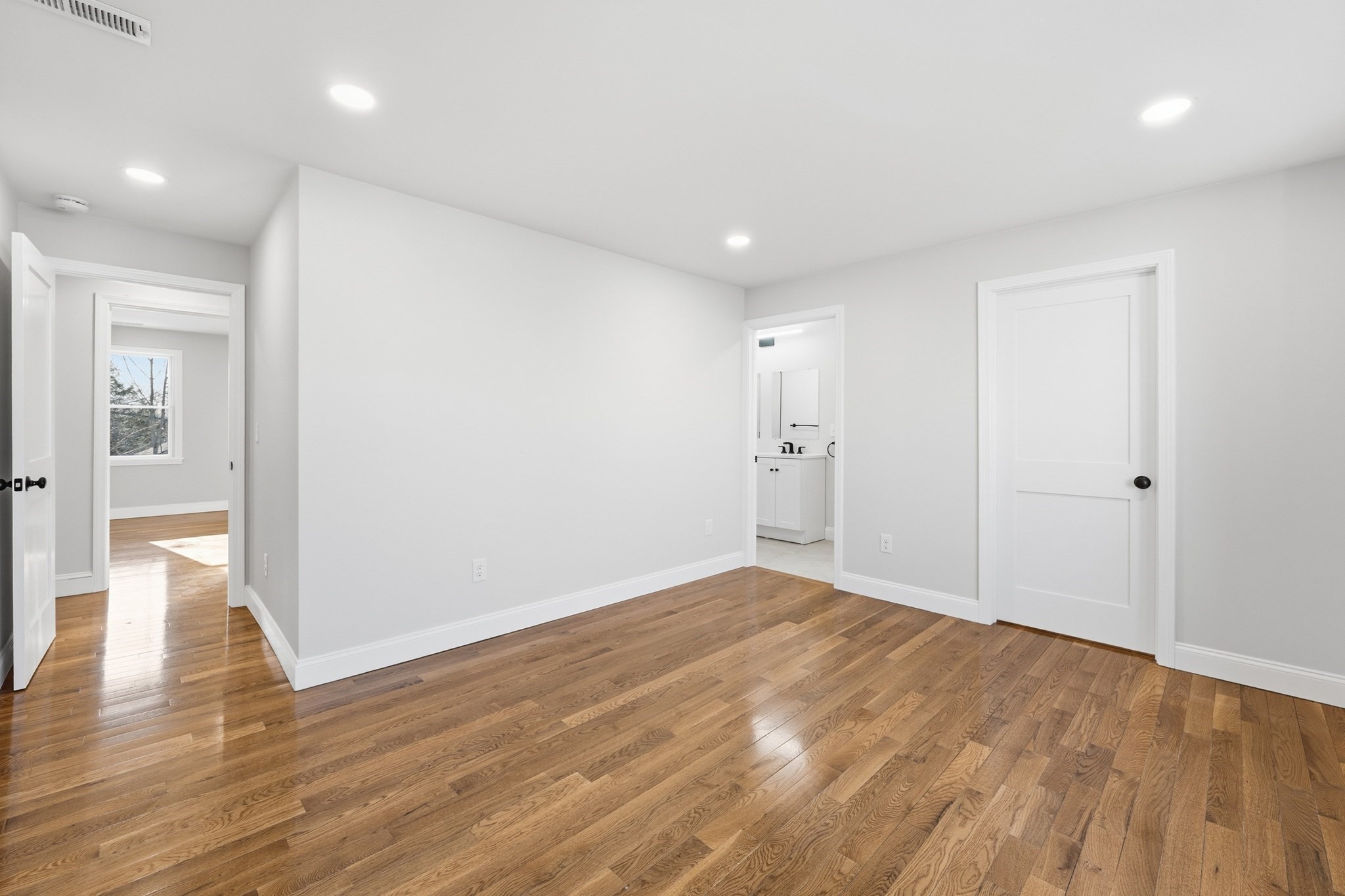 79 School St Unit 4, Lowell, MA 01854 - Image 17