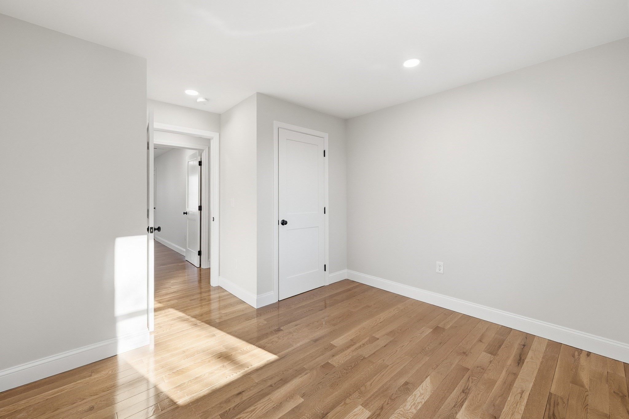 79 School St Unit 4, Lowell, MA 01854 - Image 24