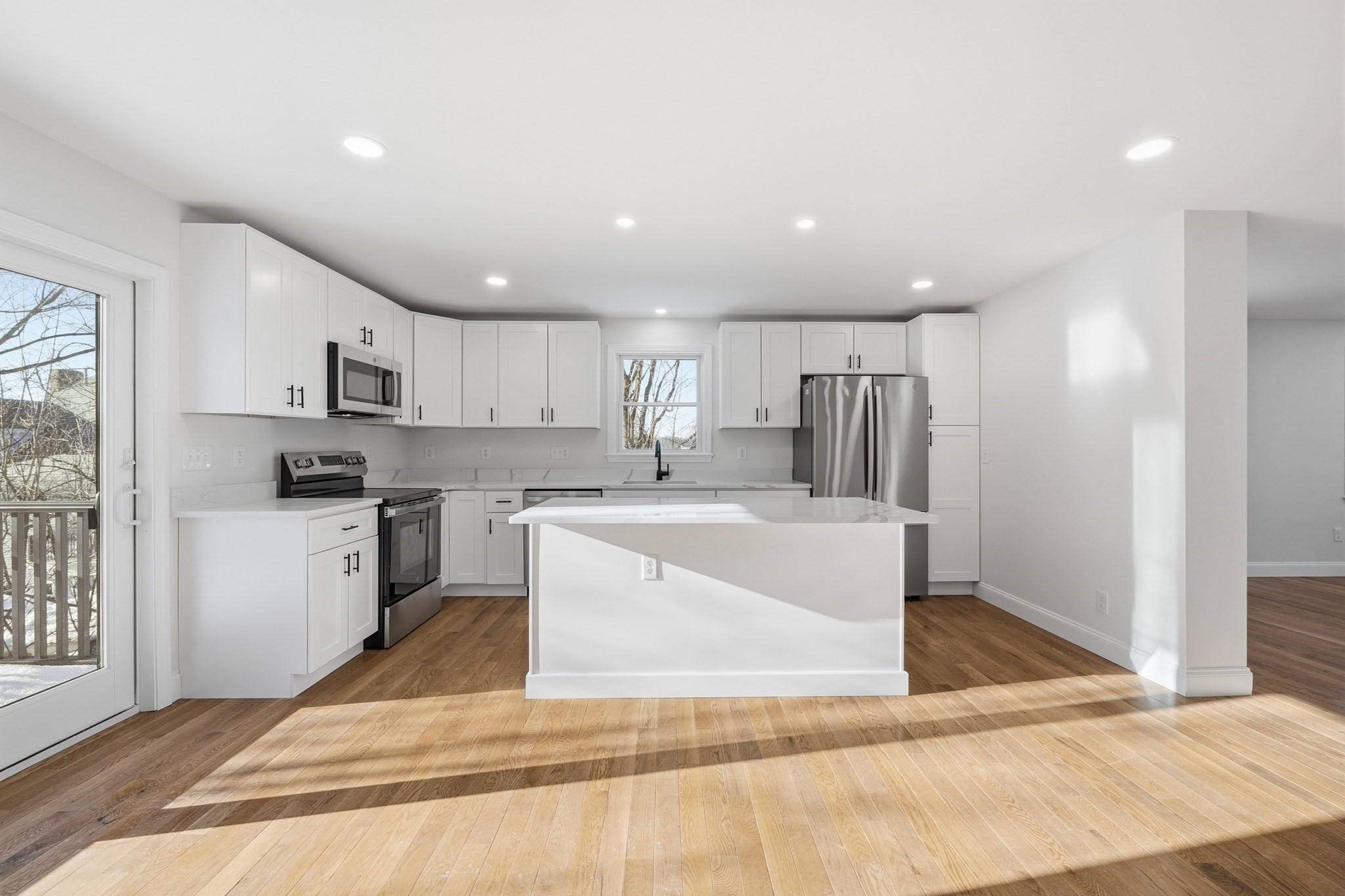 79 School St Unit 4, Lowell, MA 01854 - Image 4