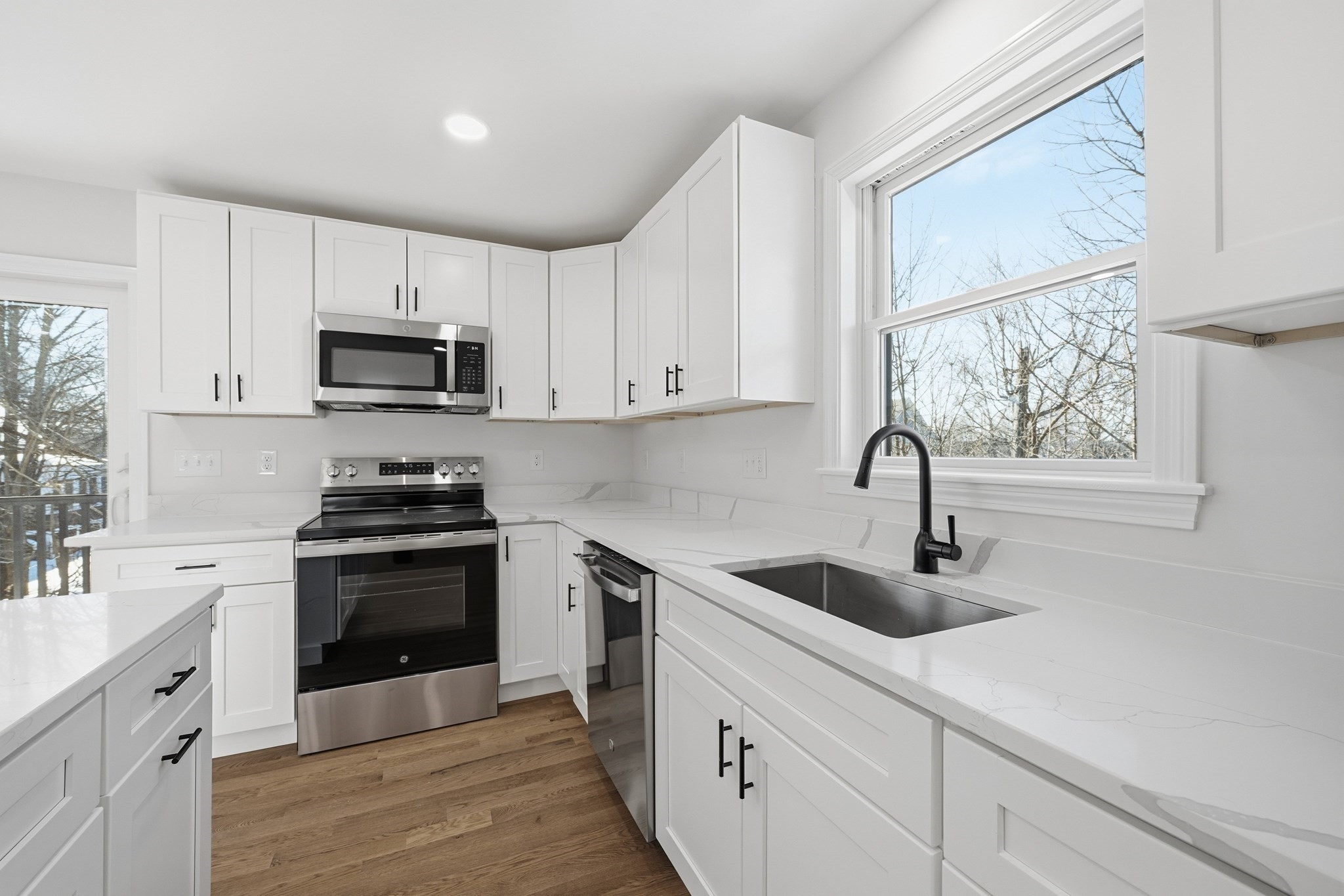 79 School St Unit 4, Lowell, MA 01854 - Image 9