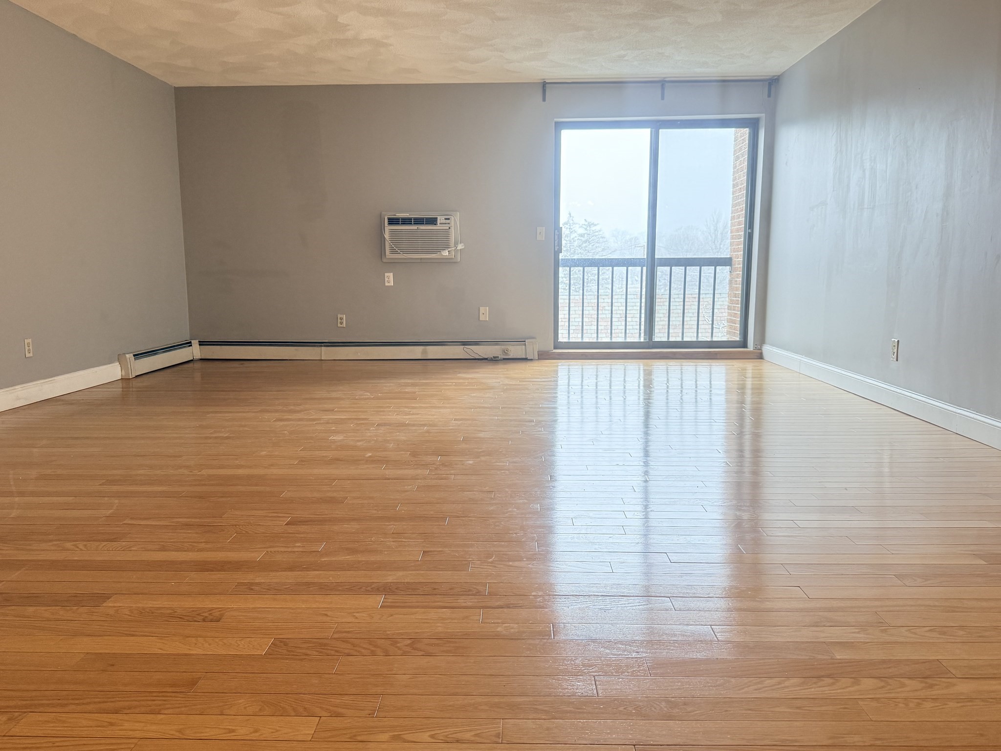 245 Sea St Unit 45, Quincy, MA 02169