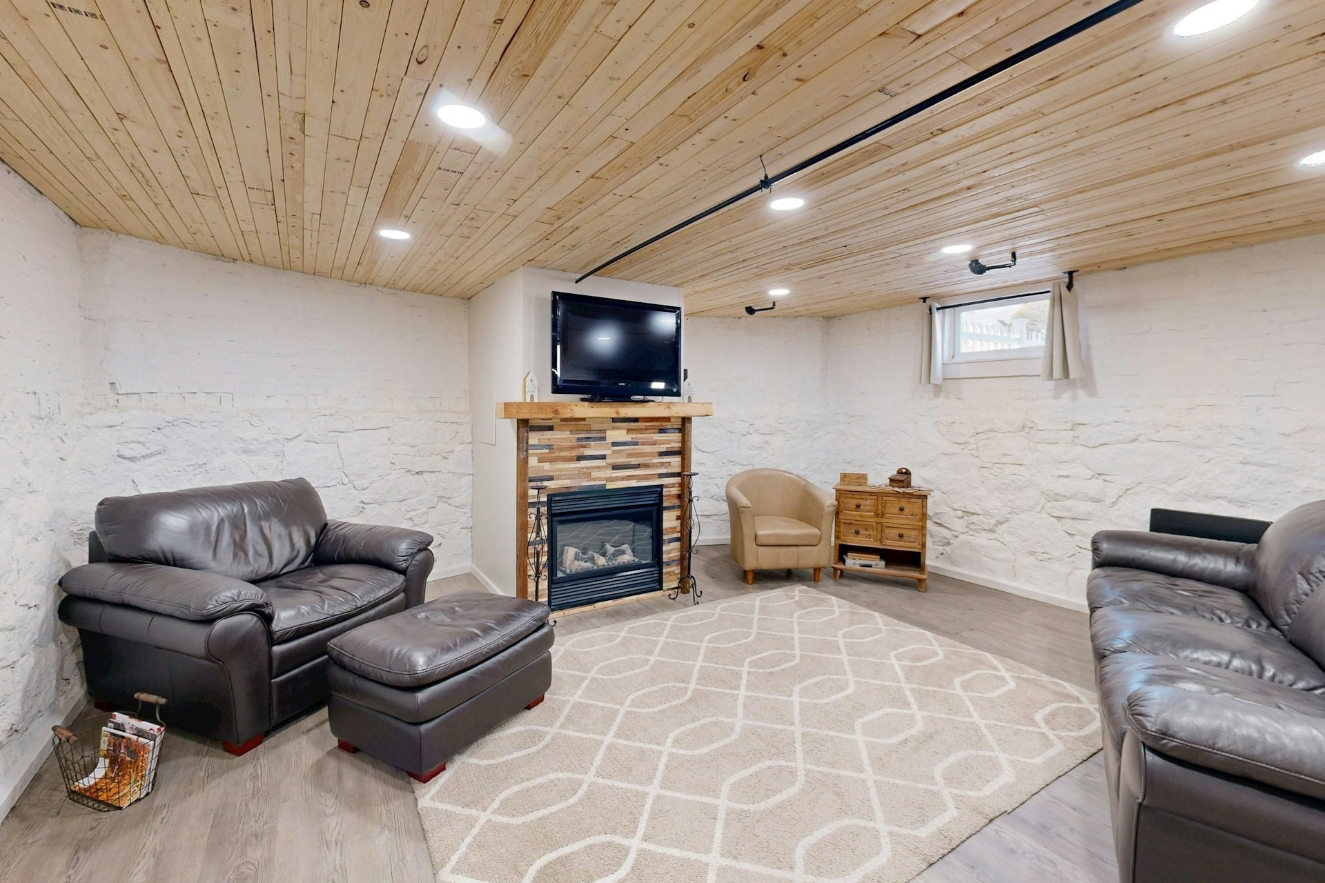 142 Washington Ave, Winthrop, MA 02152 - Image 31