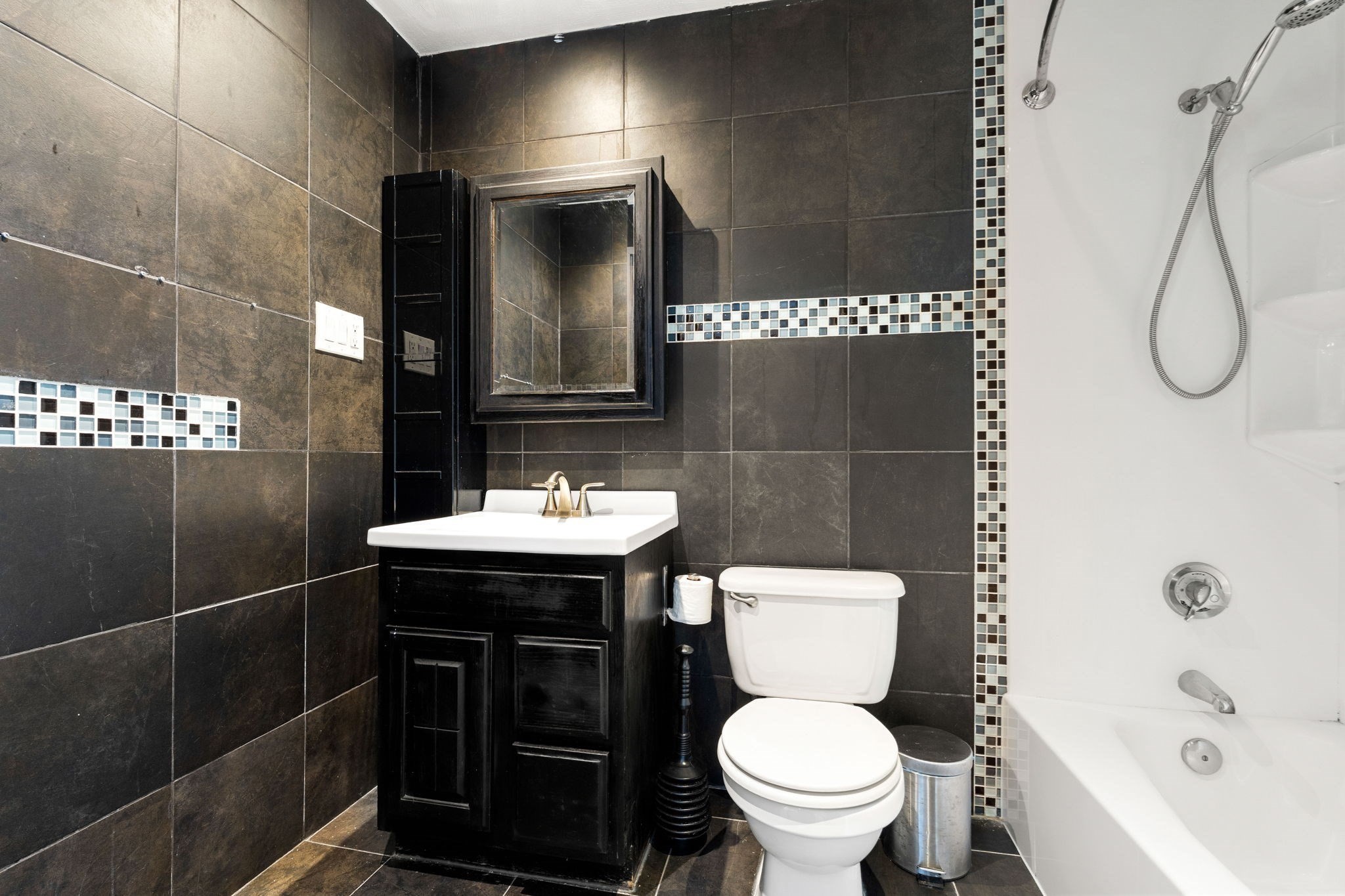 115 W Squantum St Unit 811, Quincy, MA 02171 - Image 11