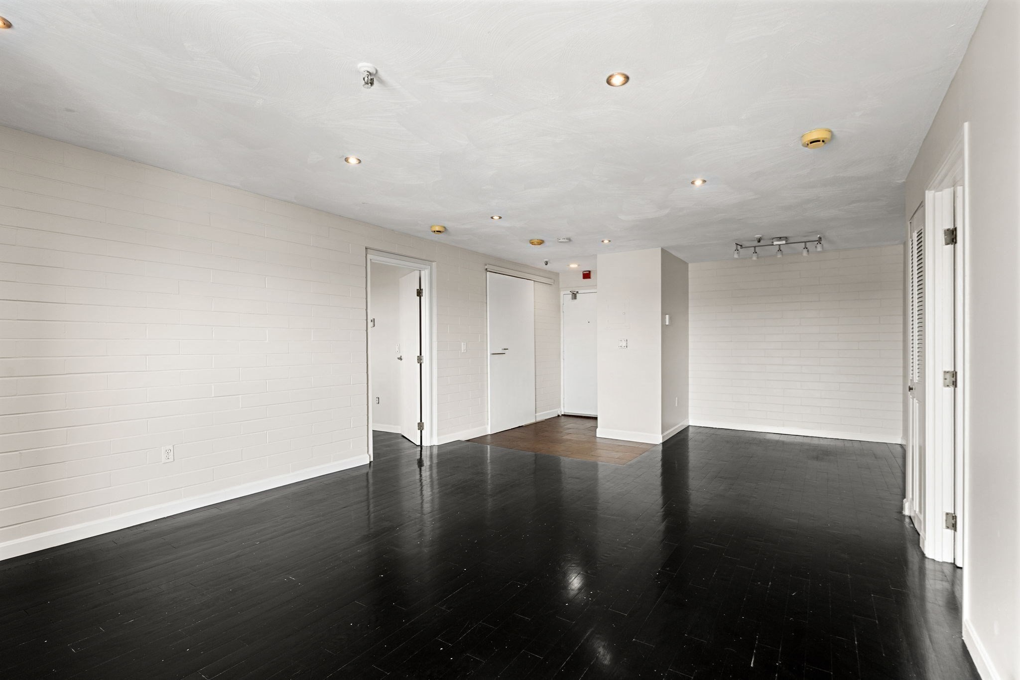 115 W Squantum St Unit 811, Quincy, MA 02171 - Image 12