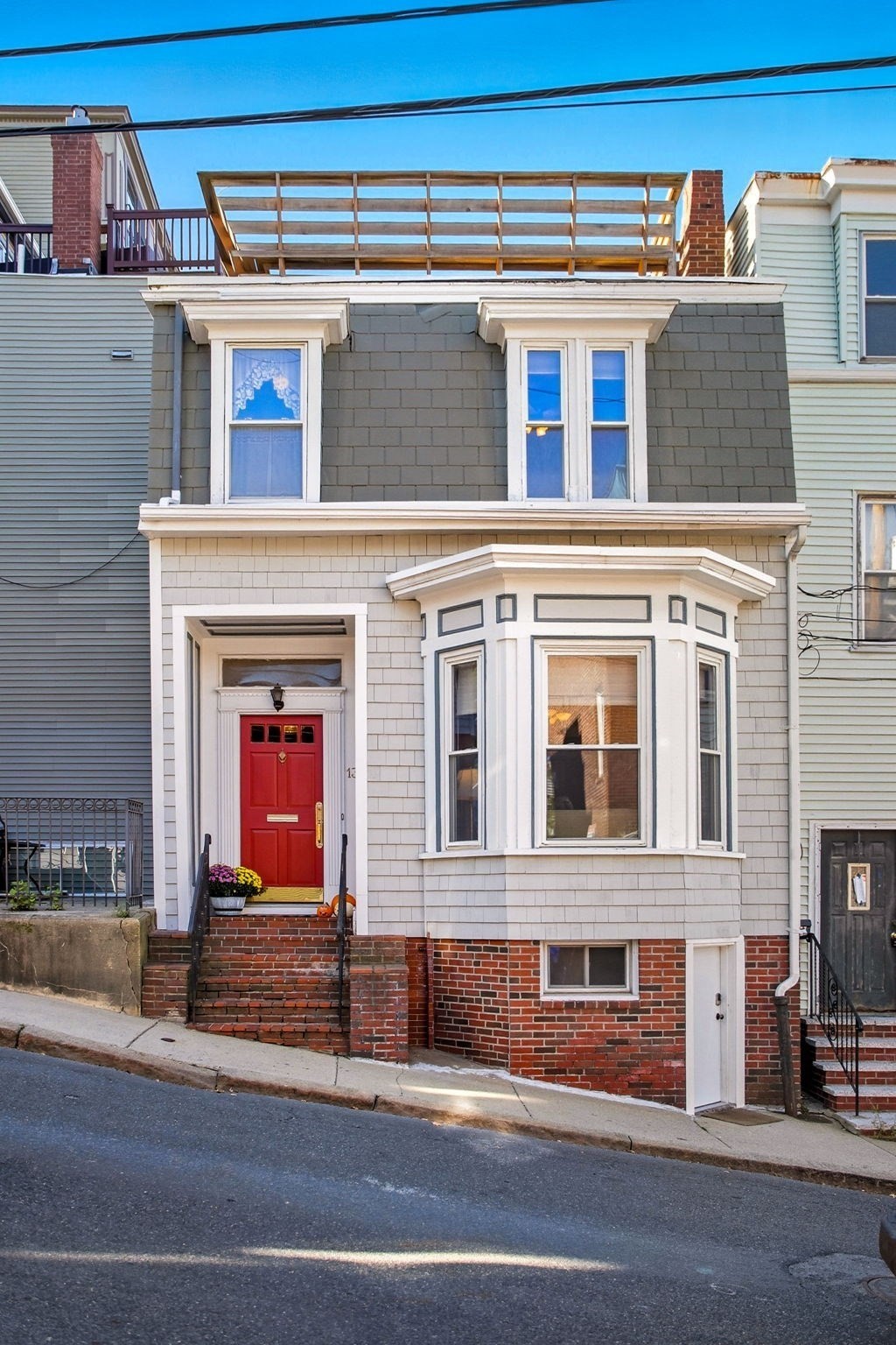 13 Pacific St, South Boston, Boston, MA 02127