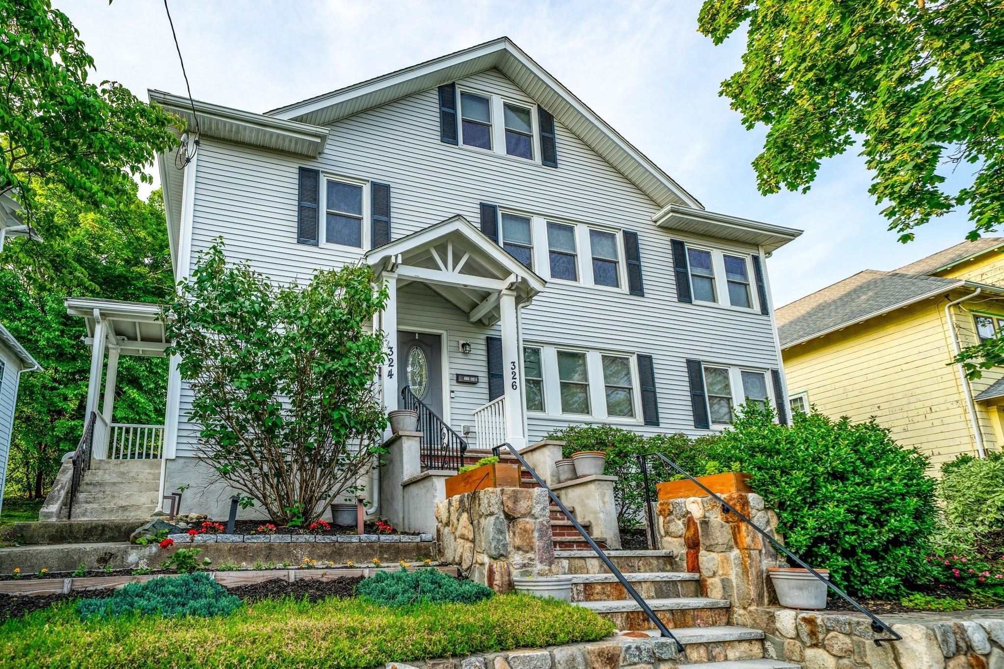 324 Mount Auburn St Unit 2, Watertown, MA 02472