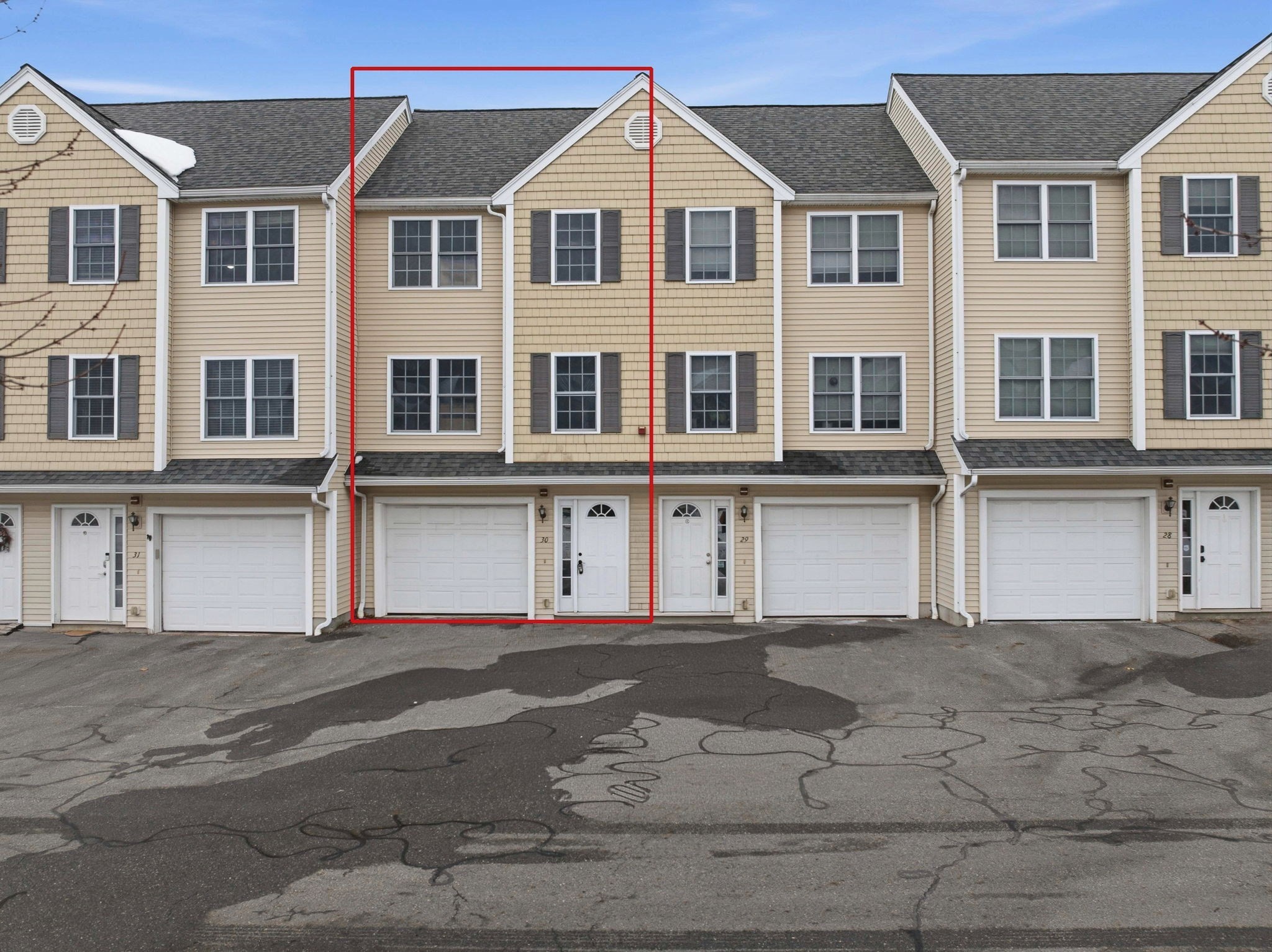 417 Hildreth St Unit 30, Lowell, MA 01850