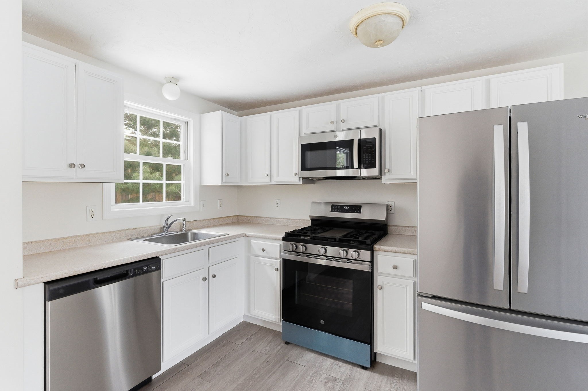 417 Hildreth St Unit 30, Lowell, MA 01850 - Image 6