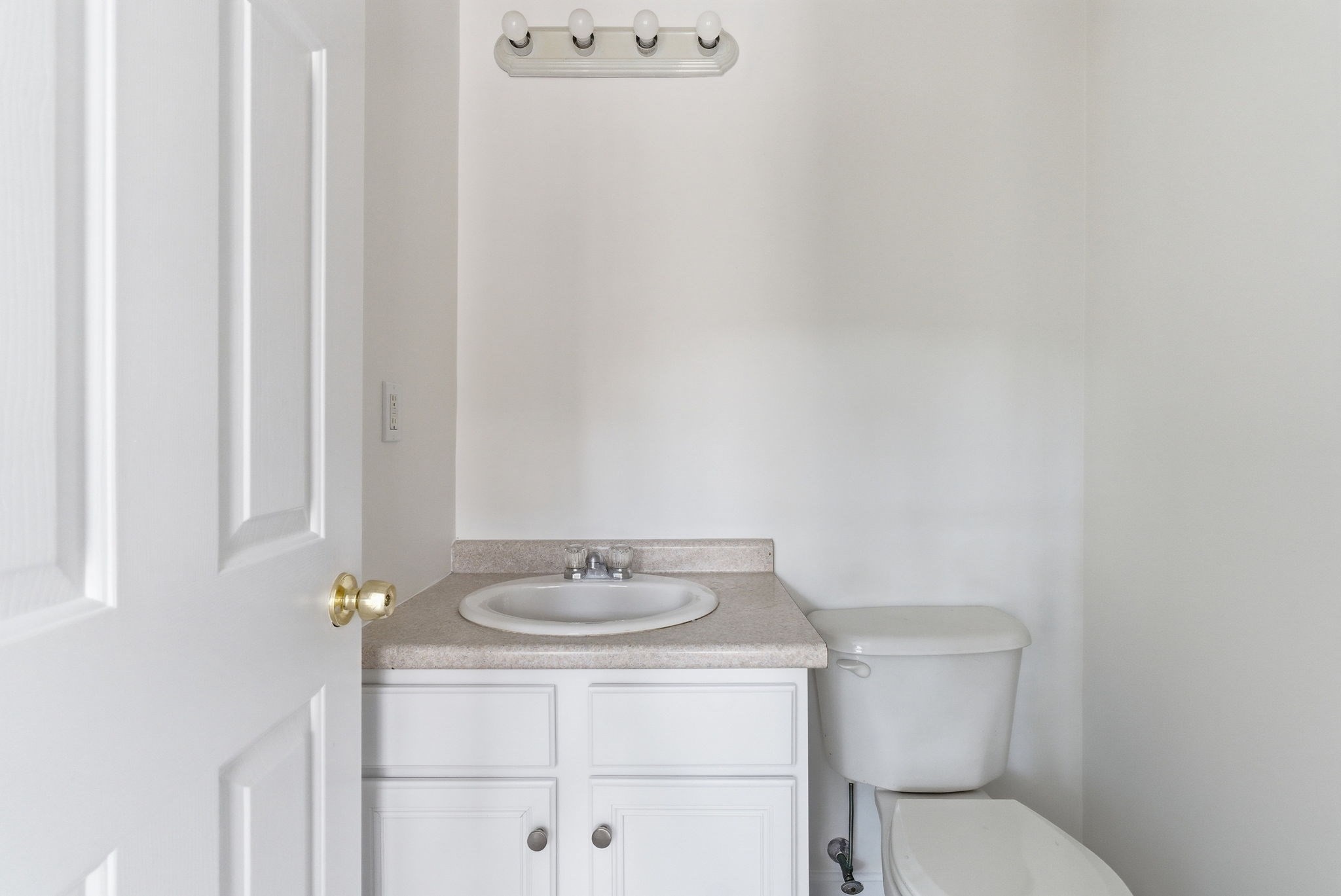 417 Hildreth St Unit 30, Lowell, MA 01850 - Image 8