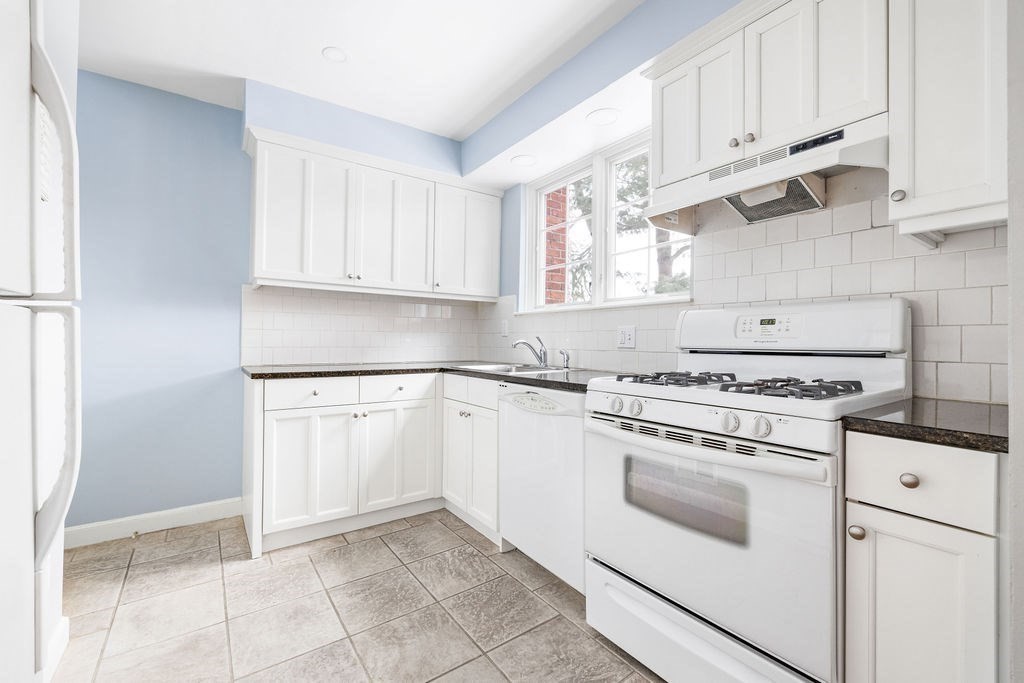 63 Linden Street Unit 6, Wellesley, MA 02482 - Image 4
