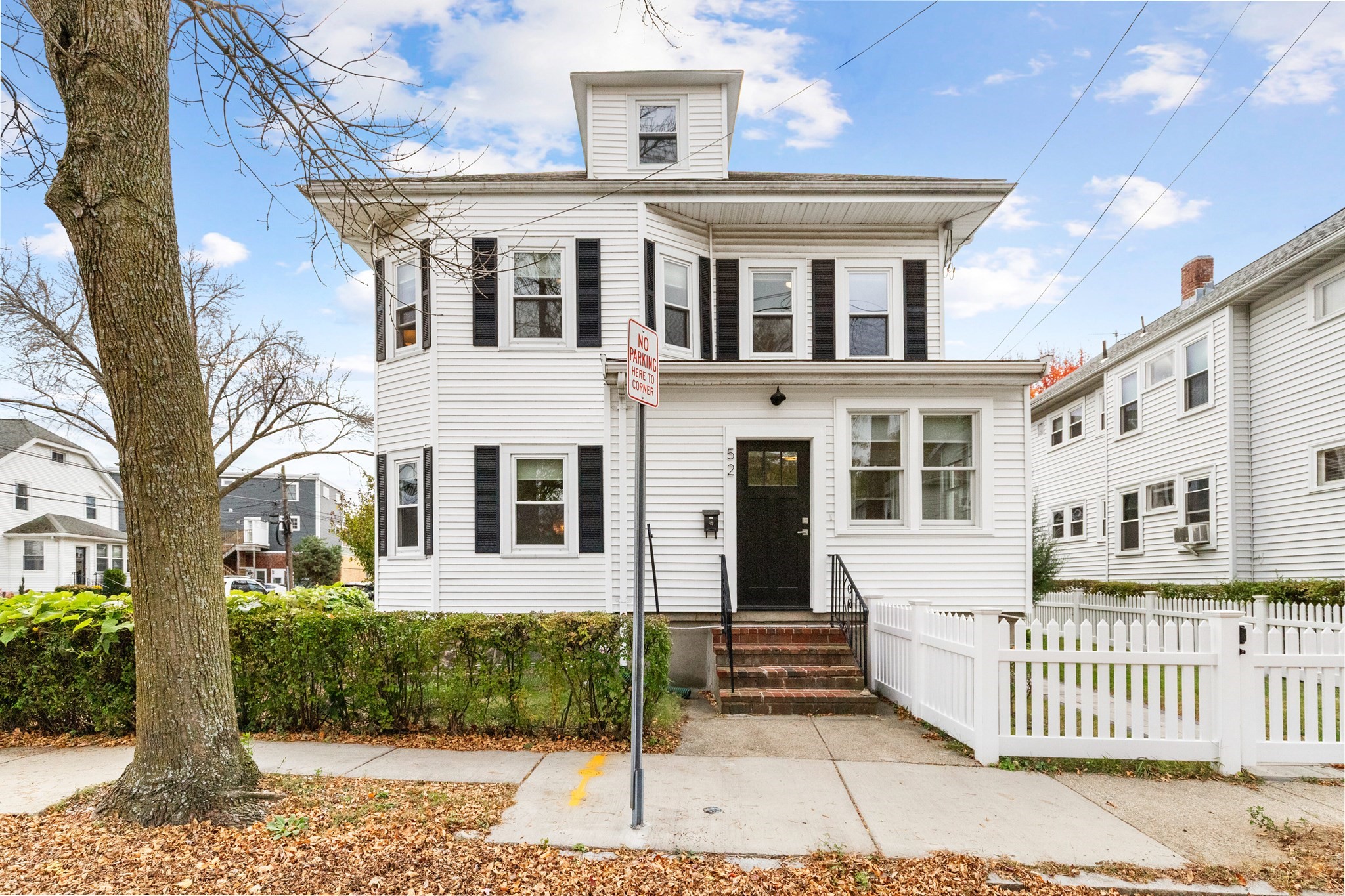 52 Warren St, Arlington, MA 02474