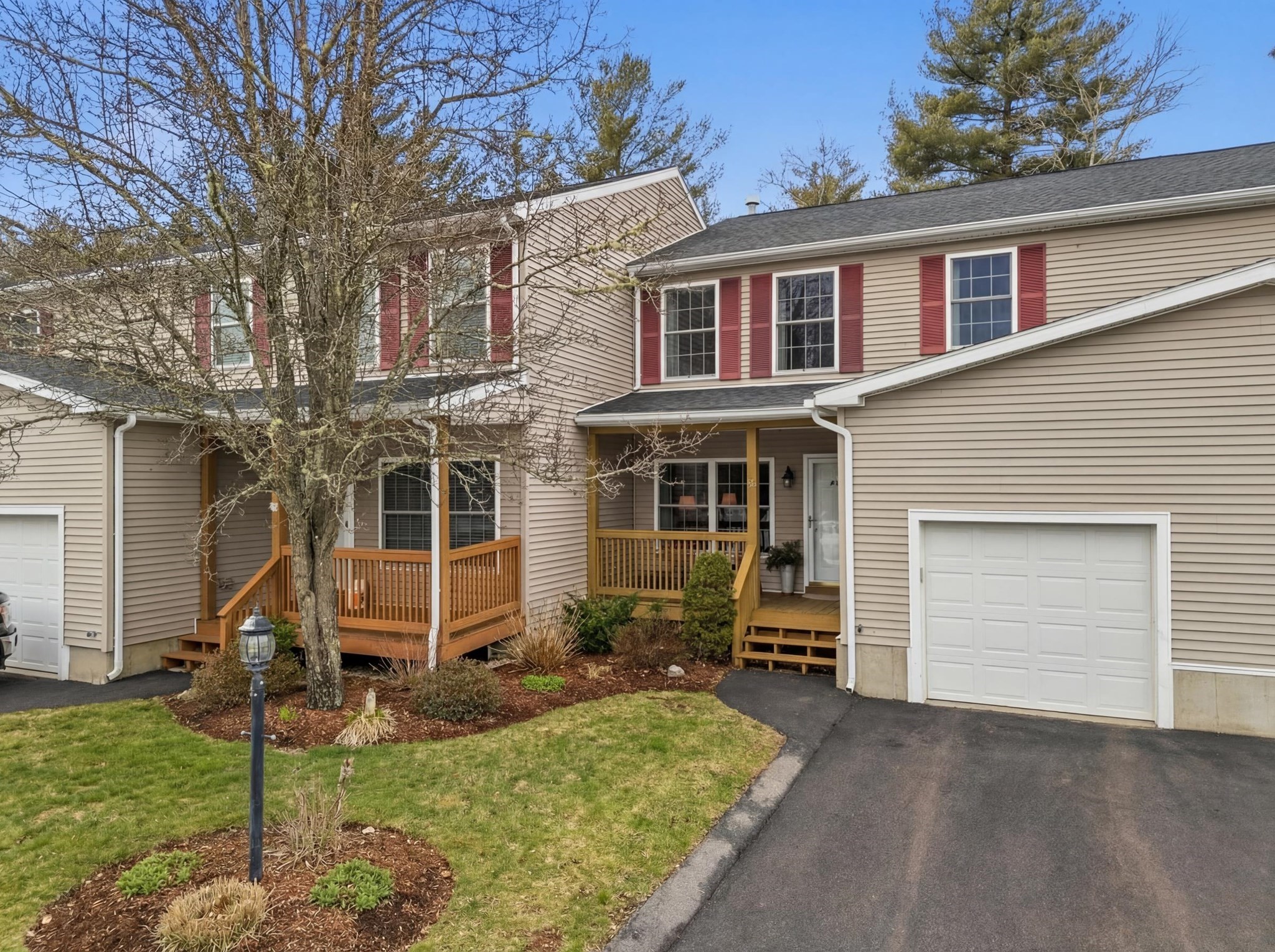 175 Leonard St Unit 2, Raynham, MA 02767