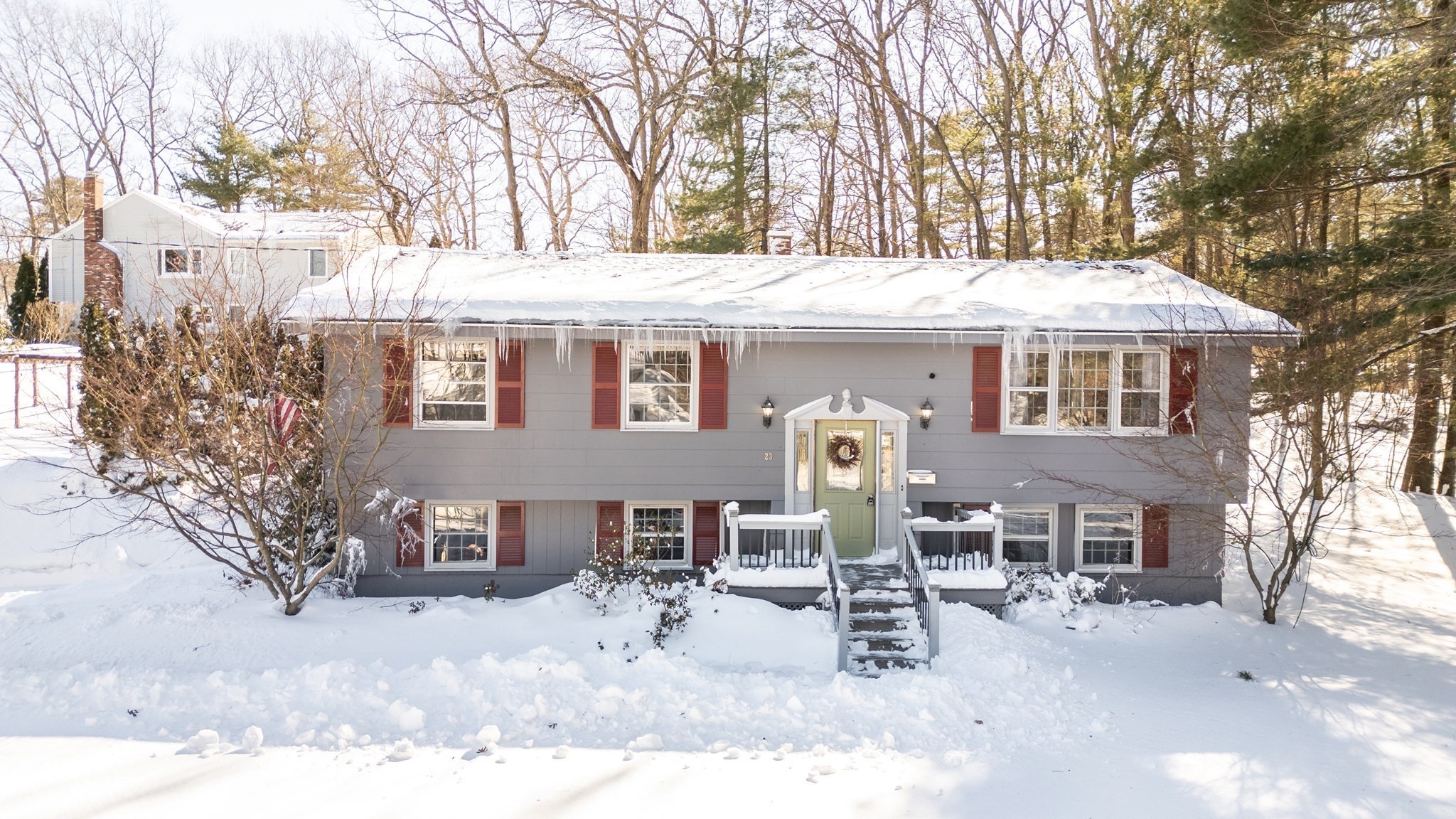 23 Hamilton Road, Peabody, MA 01960