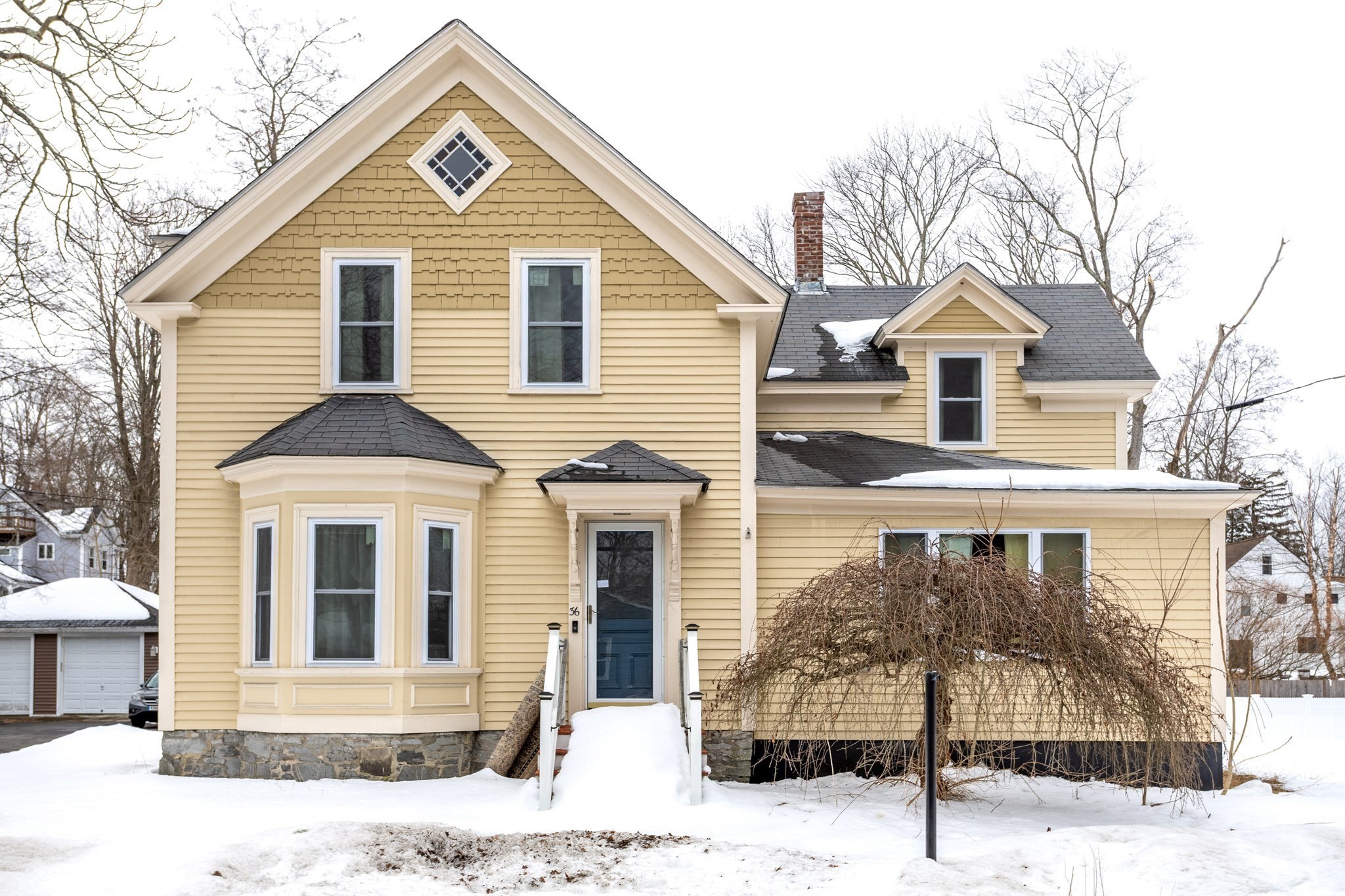 36 Brown St, Maynard, MA 01754