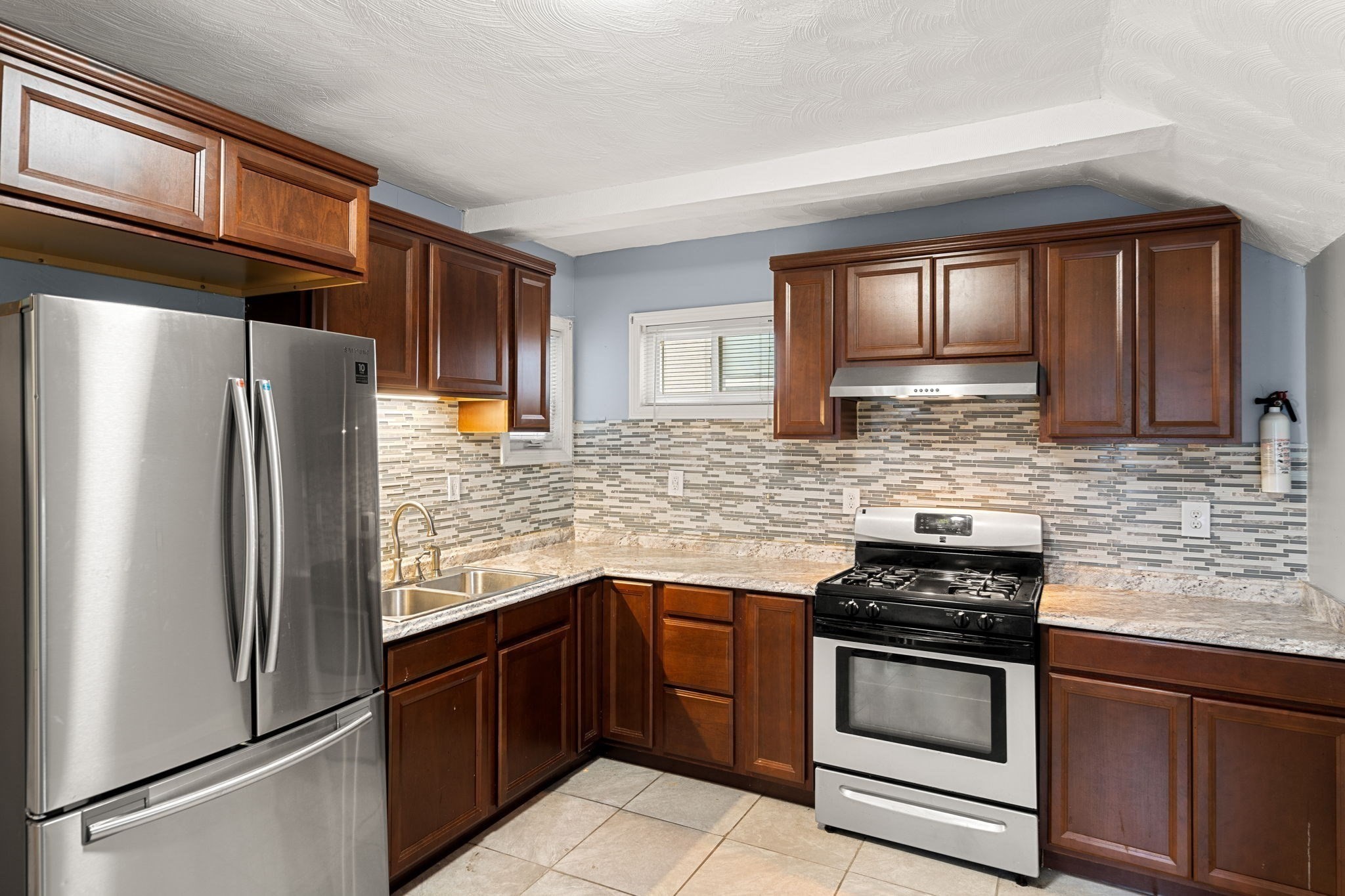 33 Waumbeck St, Roxbury, Boston, MA 02121 - Image 7