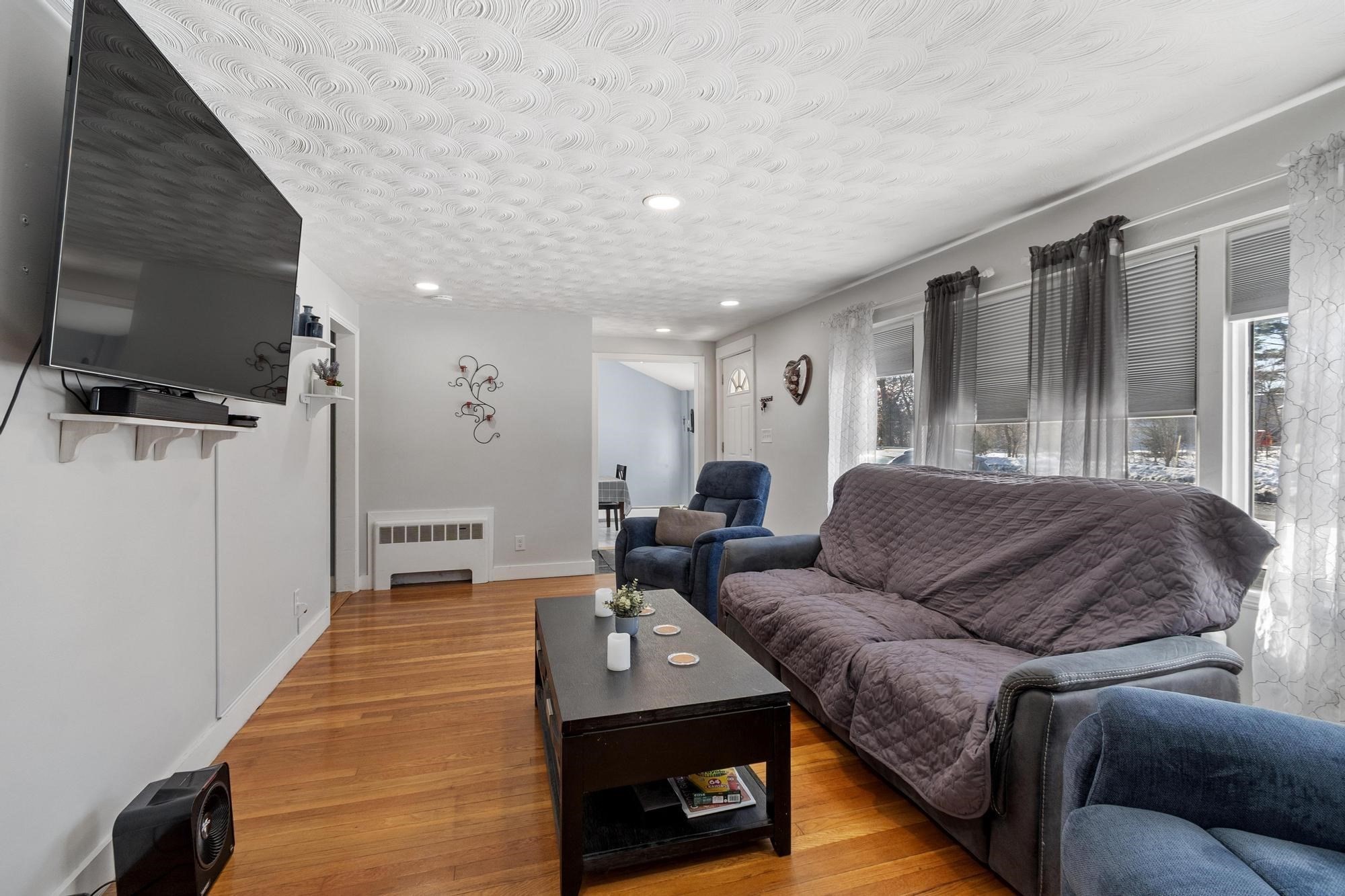 18 Dunham Rd, Beverly, MA 01915 - Image 3