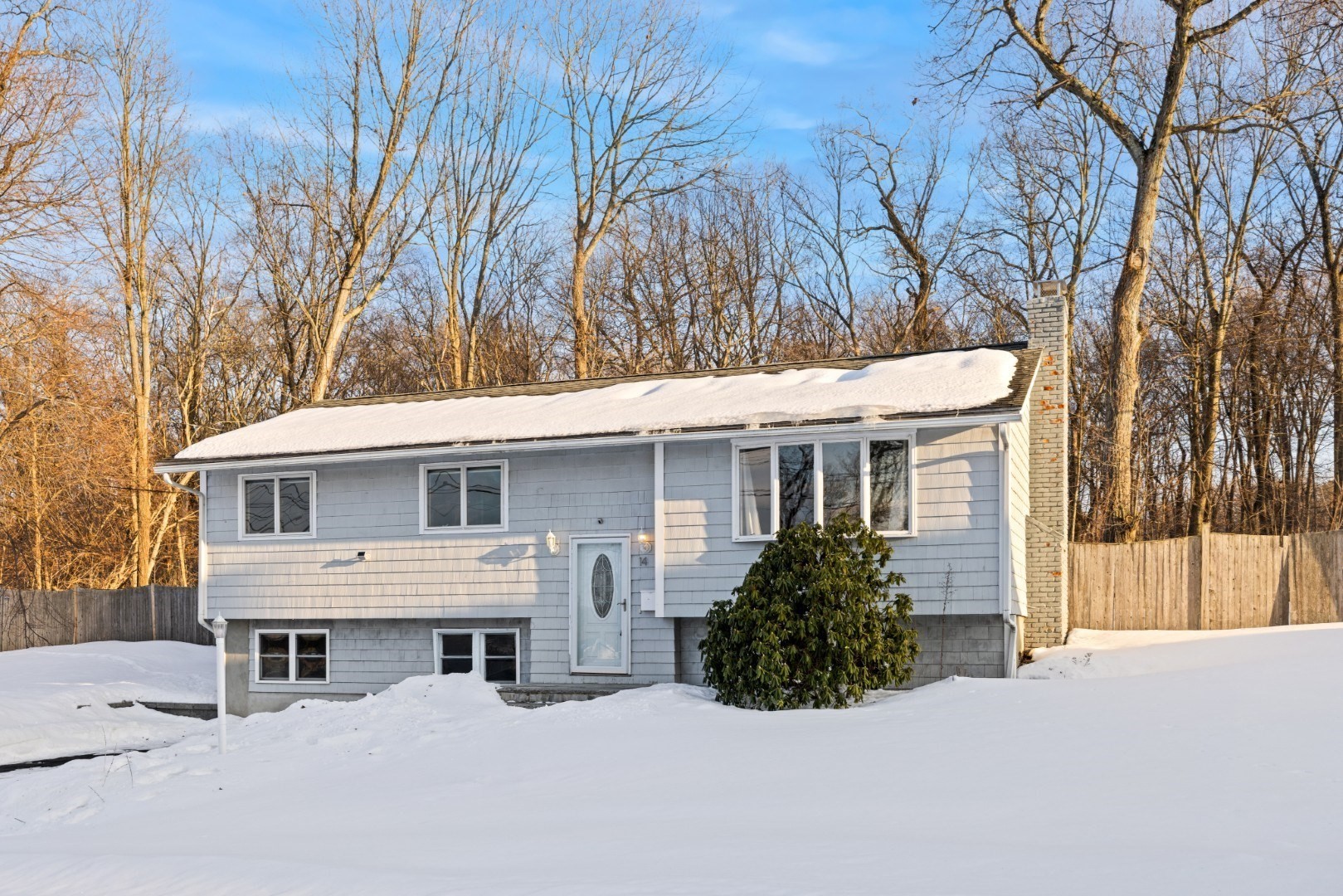 14 Raylen Avenue, Peabody, MA 01960