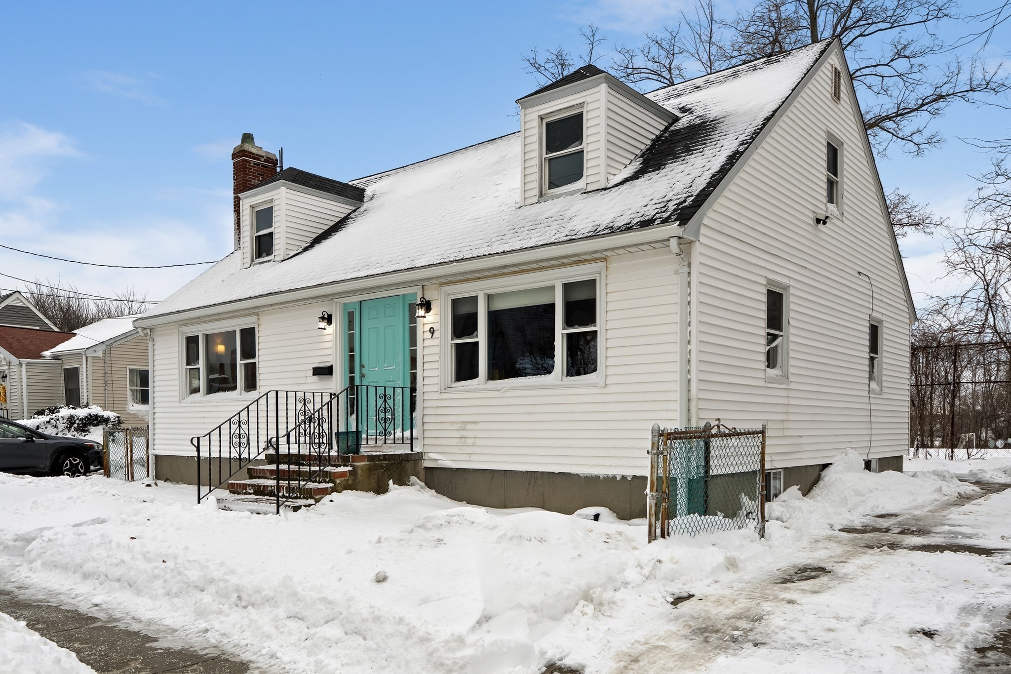 9 Darrow Street, Quincy, MA 02169