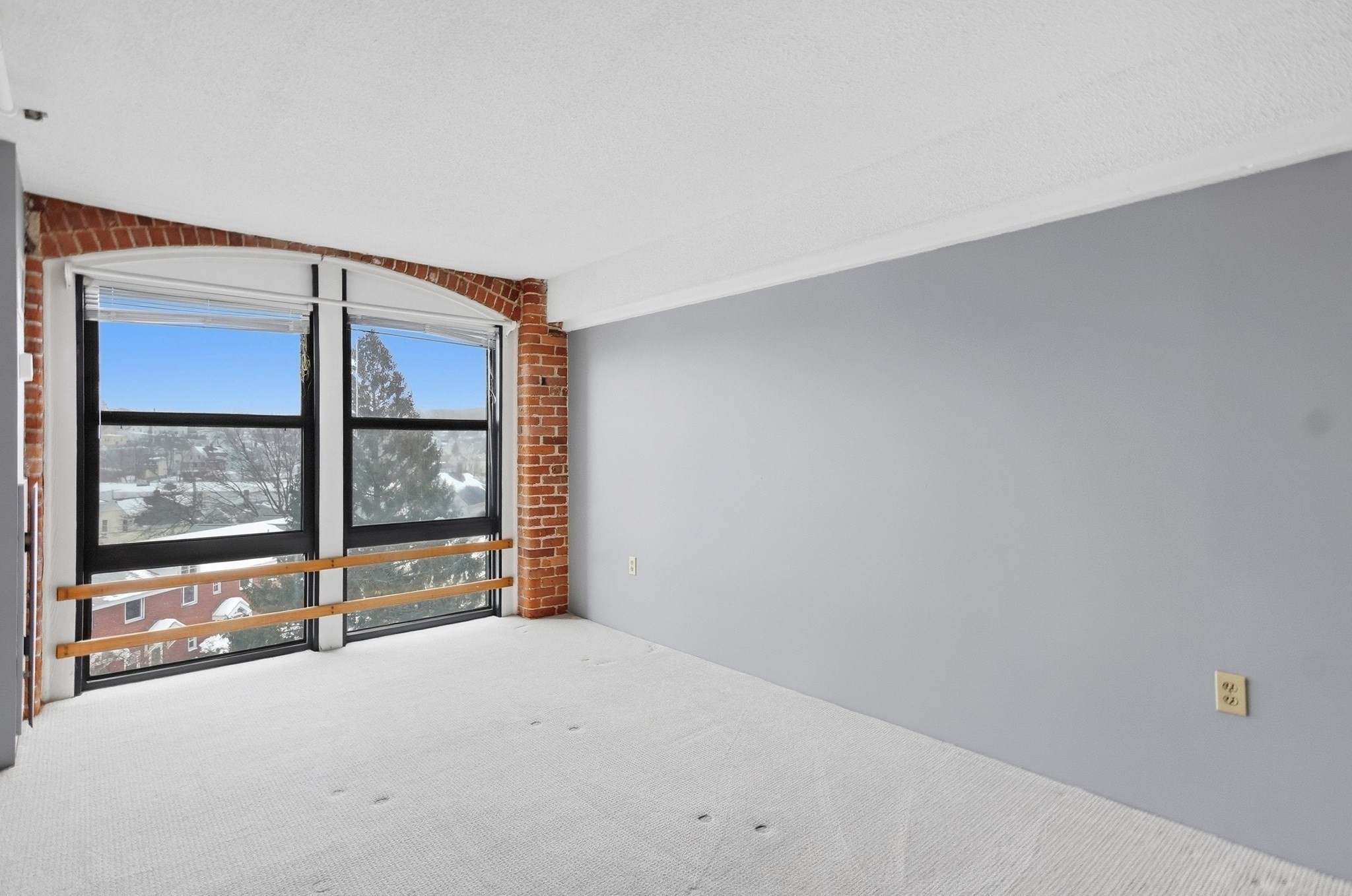 33 Maplewood Avenue Unit 310, Gloucester, MA 01930 - Image 24