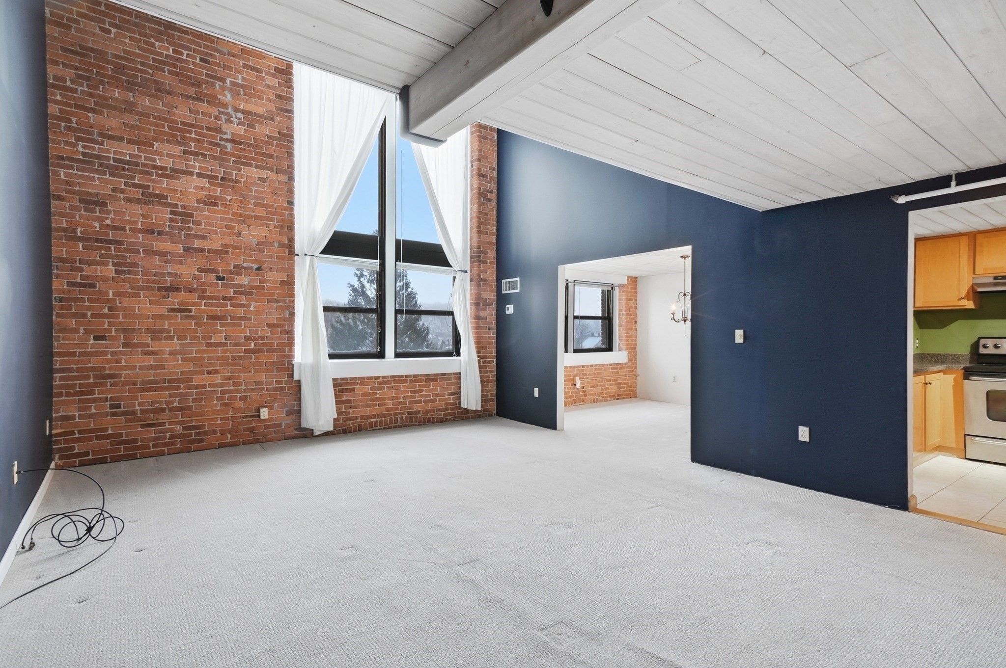 33 Maplewood Avenue Unit 310, Gloucester, MA 01930 - Image 9