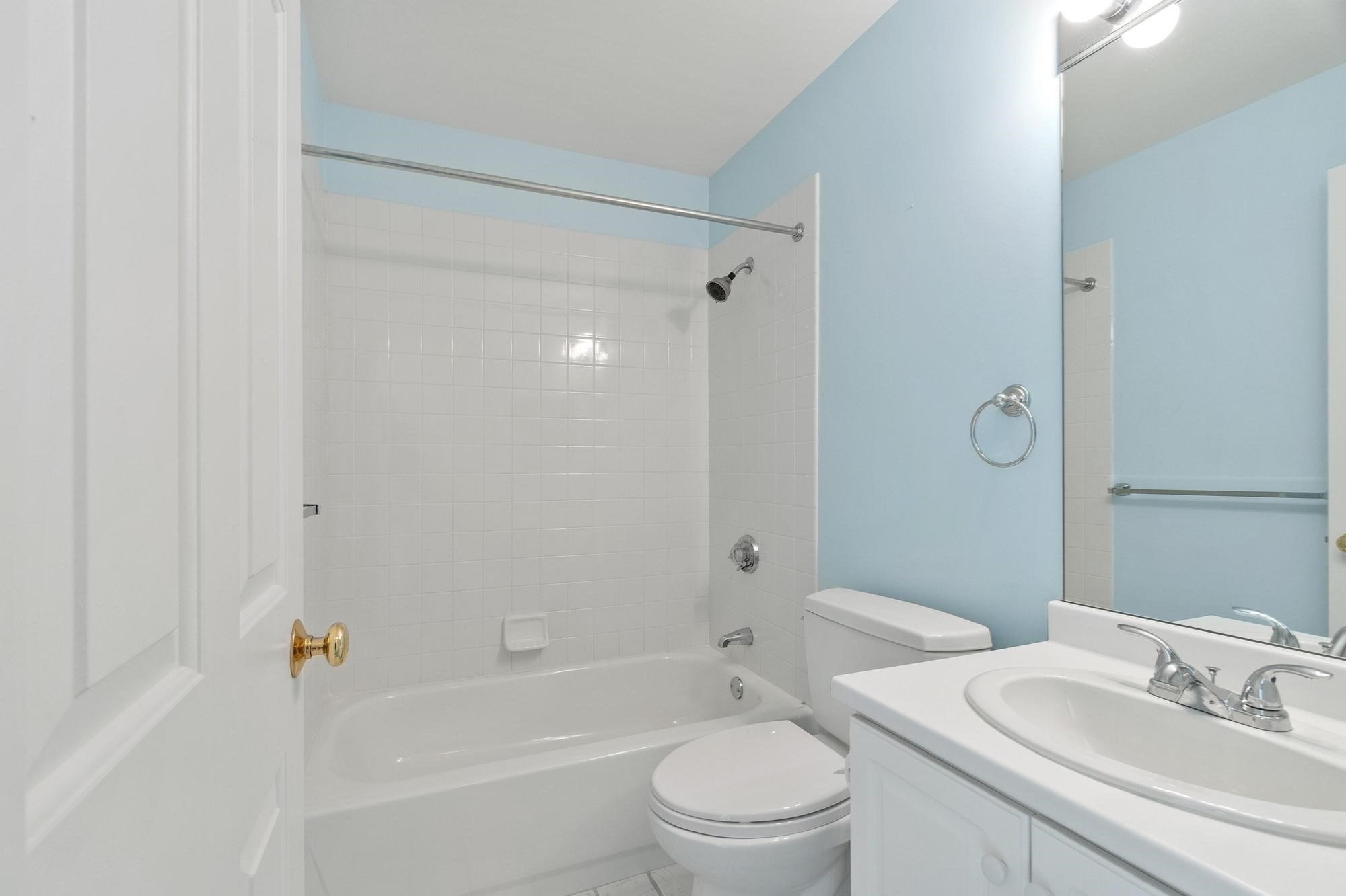 403 Gazebo Circle Unit 403, Reading, MA 01867 - Image 12