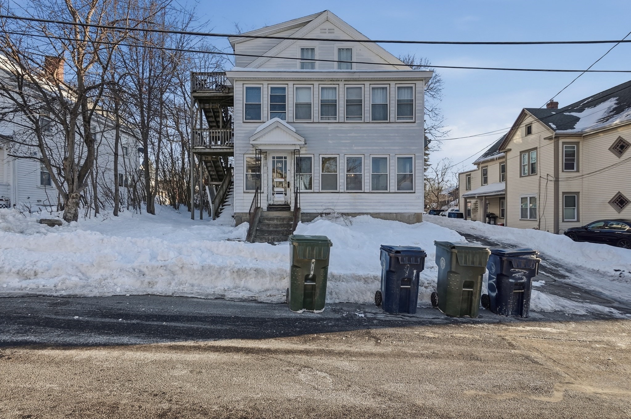 37 Gibbon Street, Marlborough, MA 01752