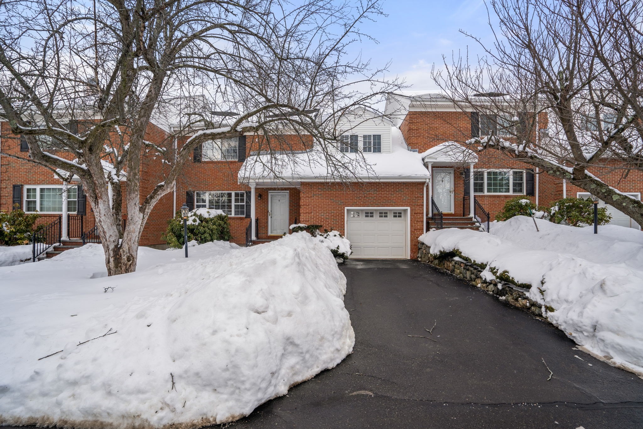 9 April Lane Unit 9, Lexington, MA 02421