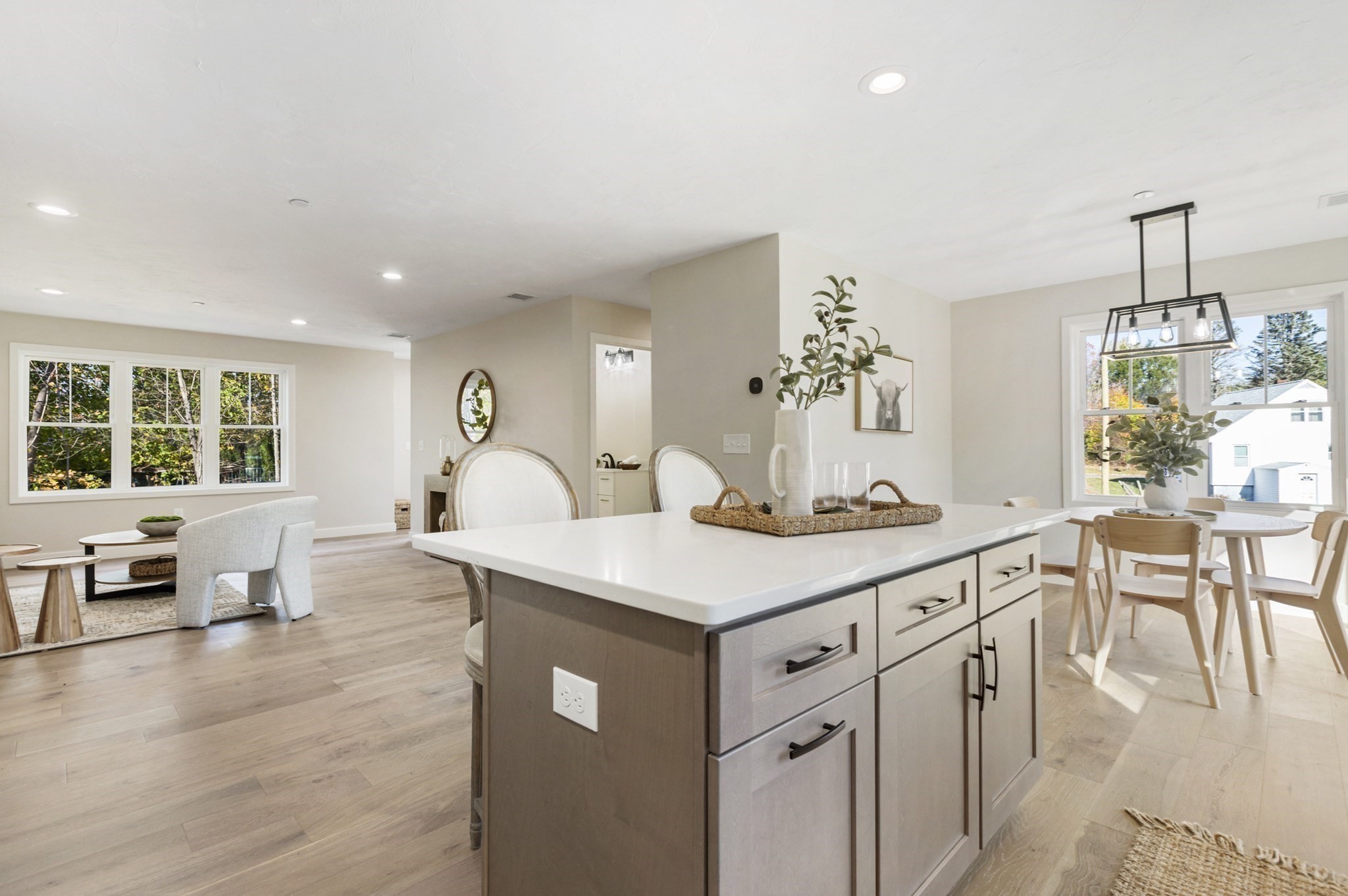 40 Filipe Way Unit B, Taunton, MA 02780 - Image 3