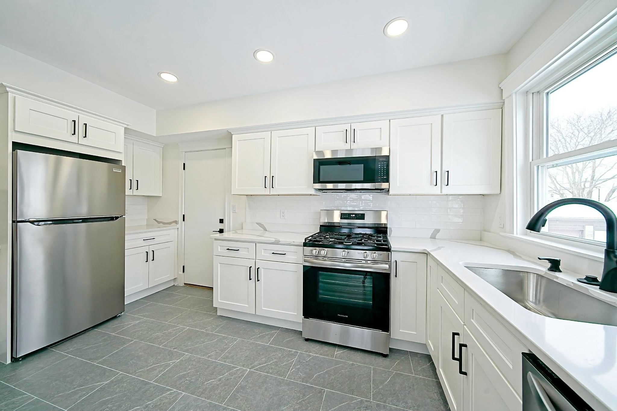 50 Wilshire St, Winthrop, MA 02152 - Image 3