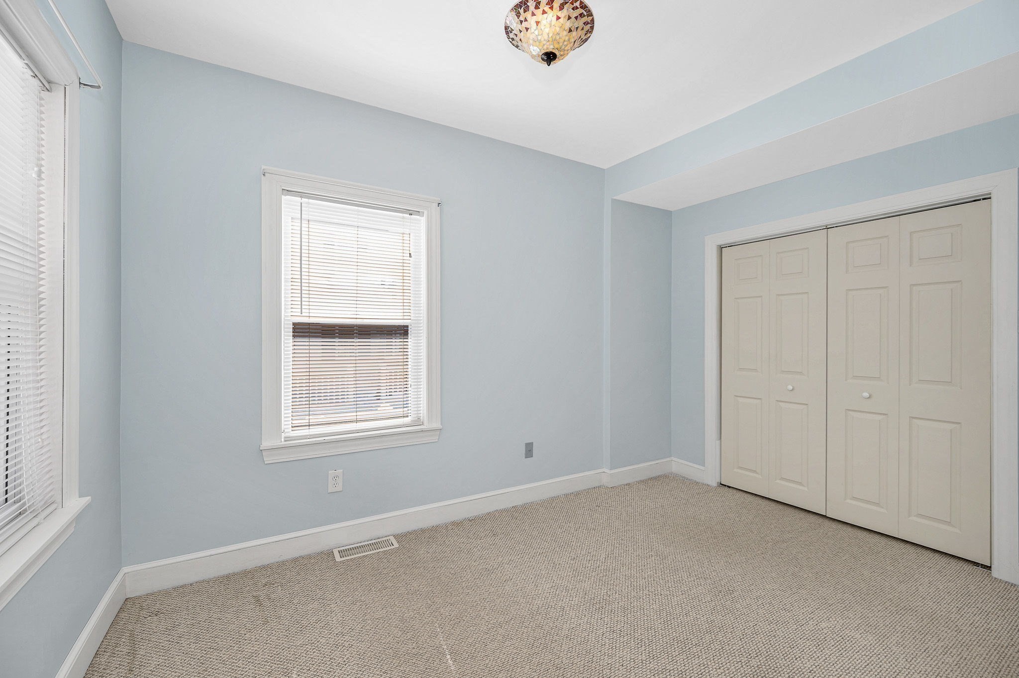 69 Ash Street, Reading, MA 01867 - Image 12