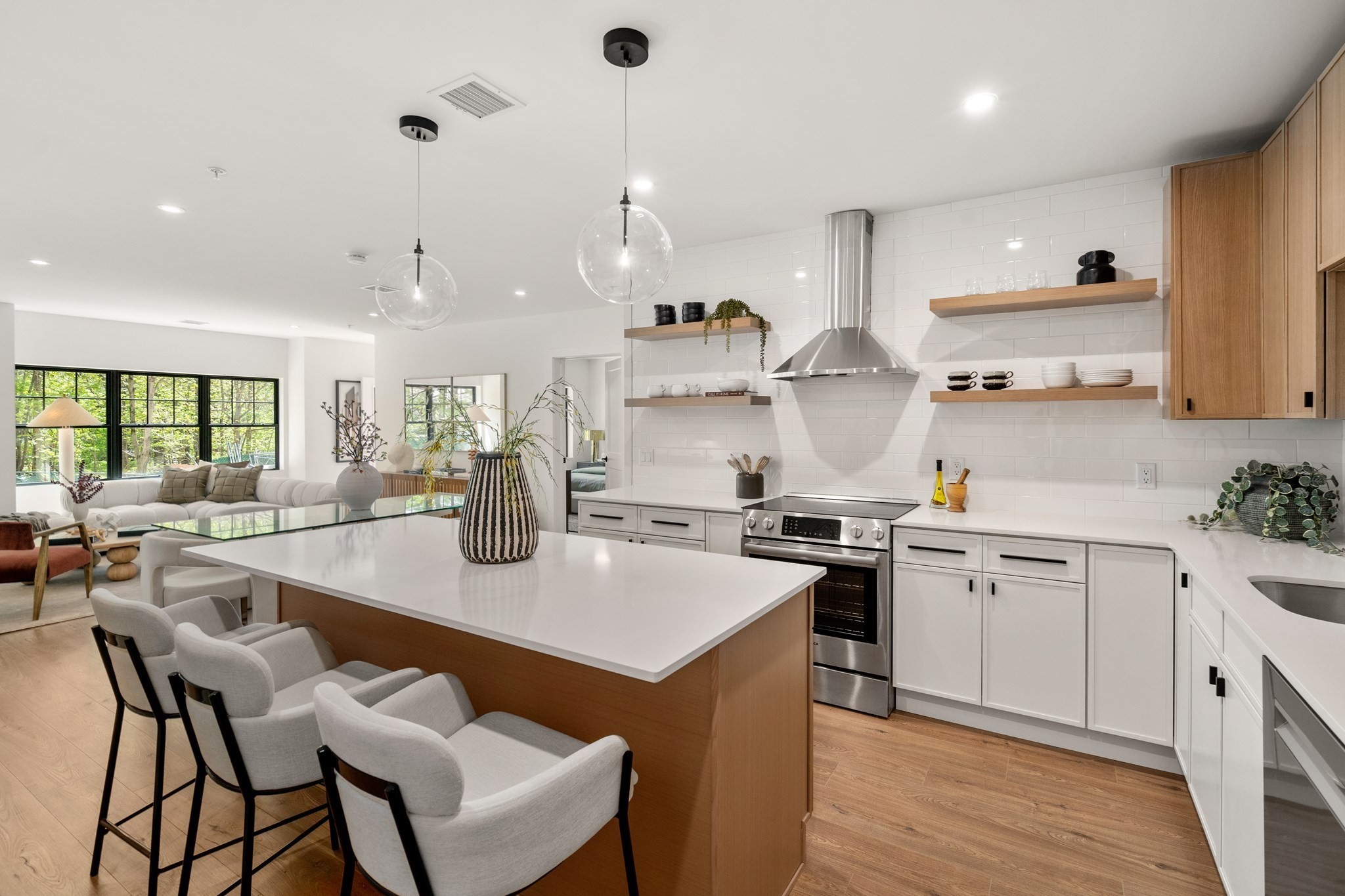 20 Audubon Way Unit Unit 101, Canton, MA 02021